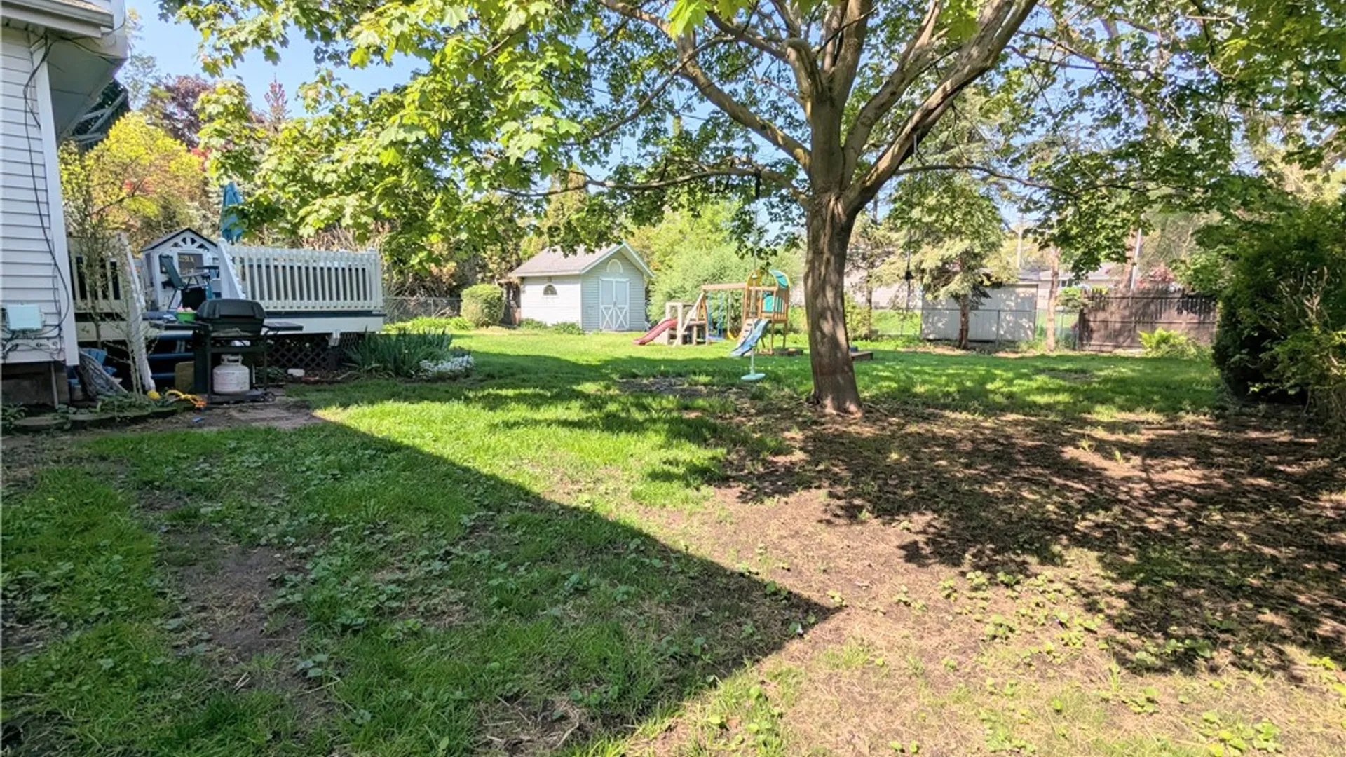 Property at 19 Towngate Road, Greece, NY 14626 6