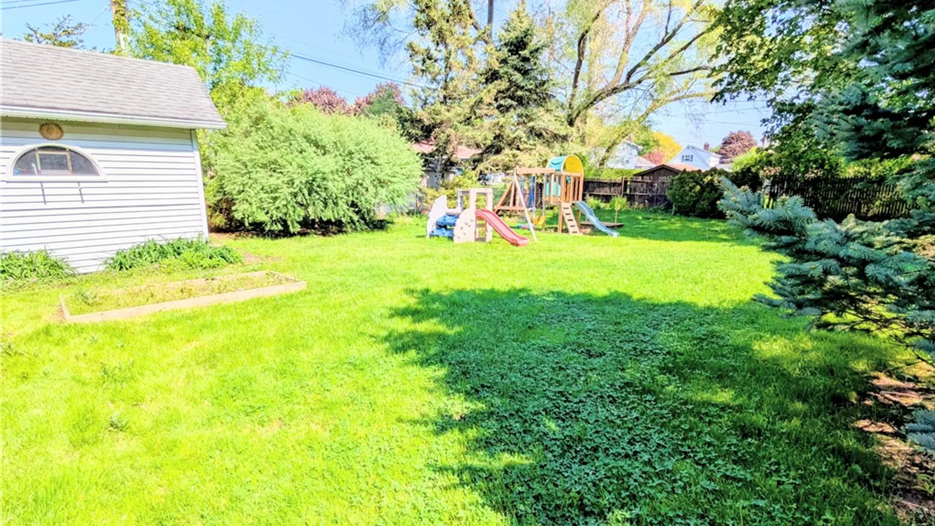 Property at 19 Towngate Road, Greece, NY 14626 8