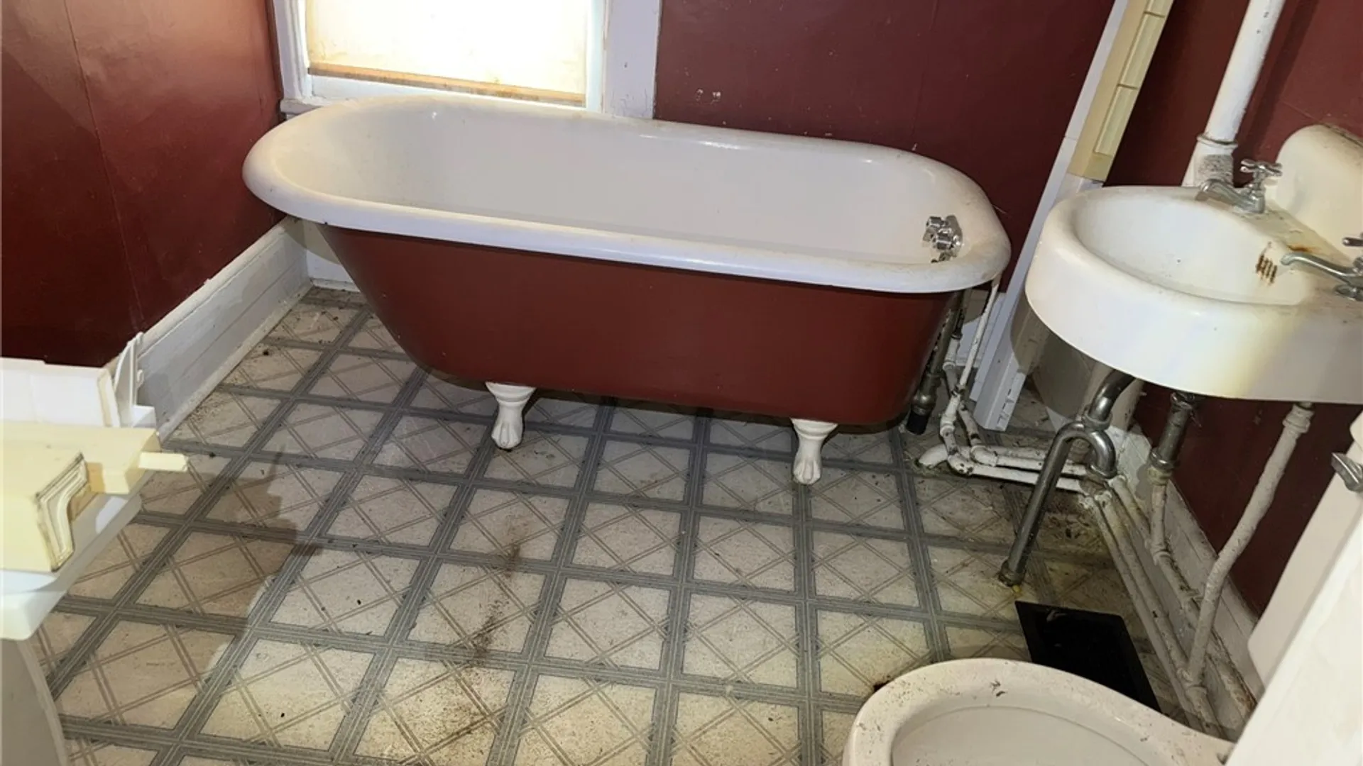 Property at 417 Delaware Street, Syracuse, NY 13204 5