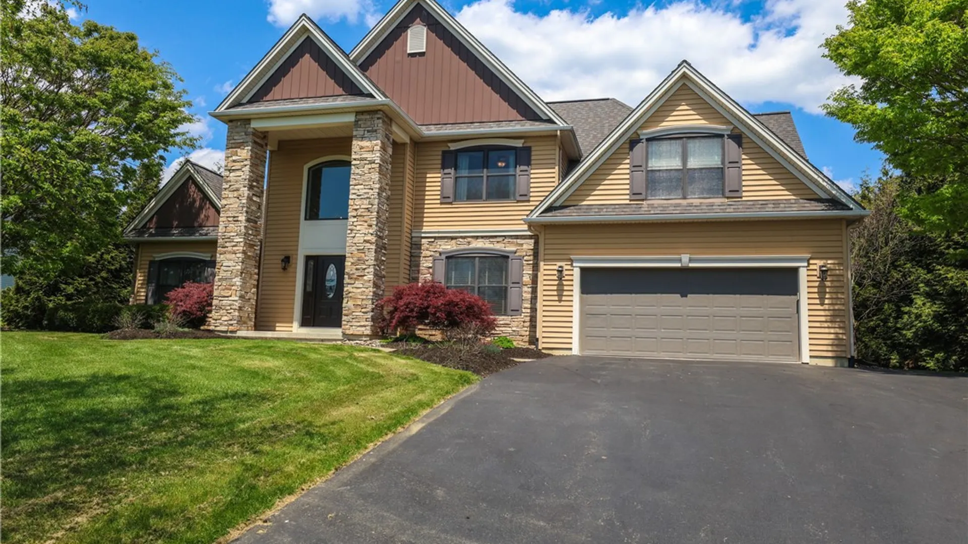 Property at 28 Royal Crest Road, Horseheads, NY 14845 48