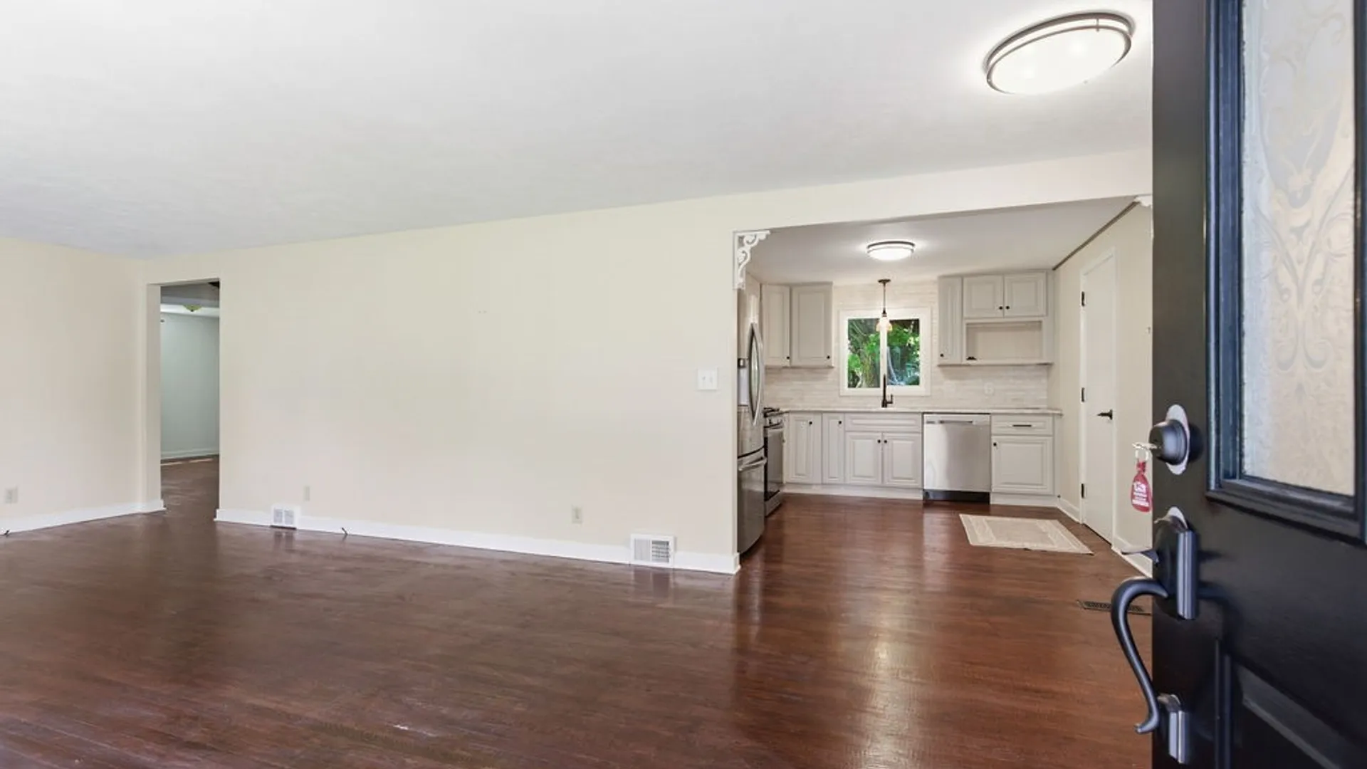 Property at 43 Richlee Drive, Camillus, NY 13031 2