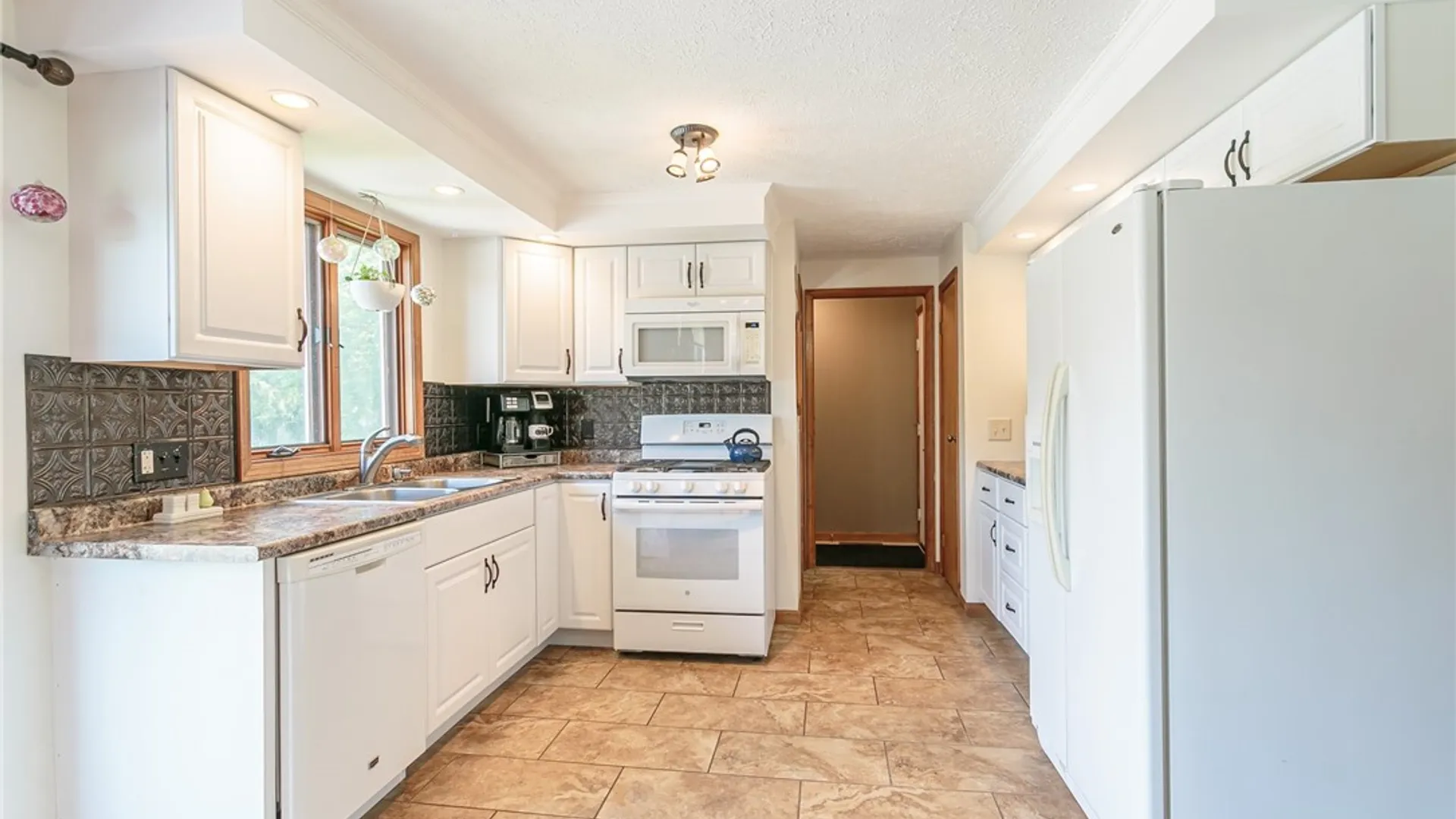 Property at 4740 Williamson Road, Marion, NY 14505 15