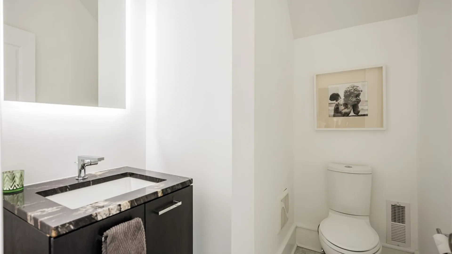 Property at 17 Sibley Place UN#03, Rochester, NY 14607 22