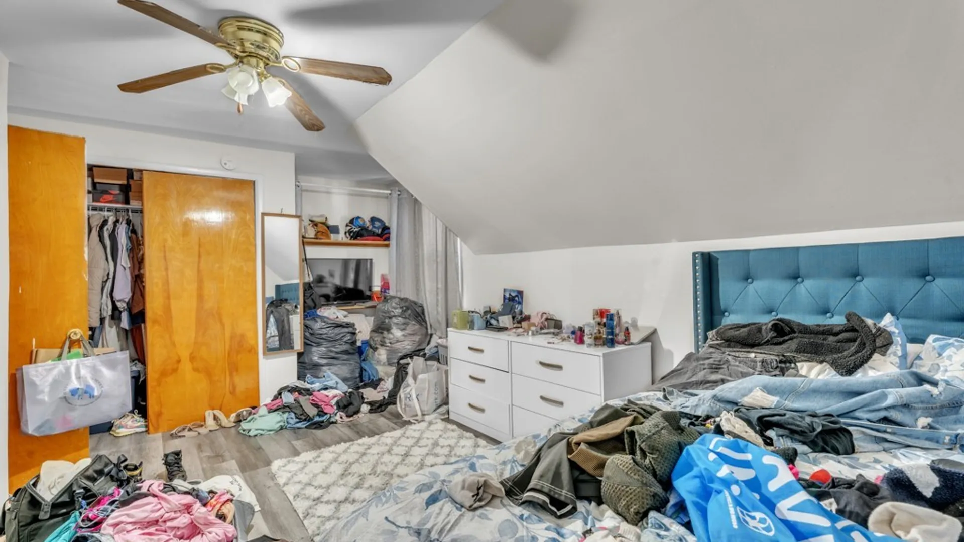 Property at 94 Connelly Avenue, Buffalo, NY 14215 23