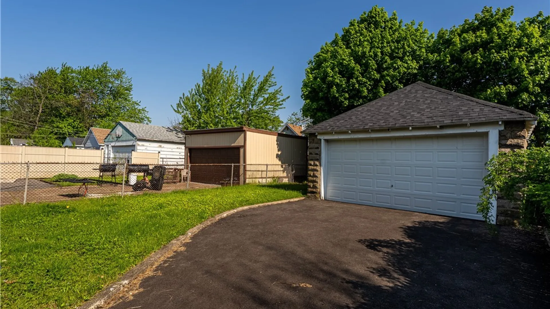 Property at 94 Connelly Avenue, Buffalo, NY 14215 6