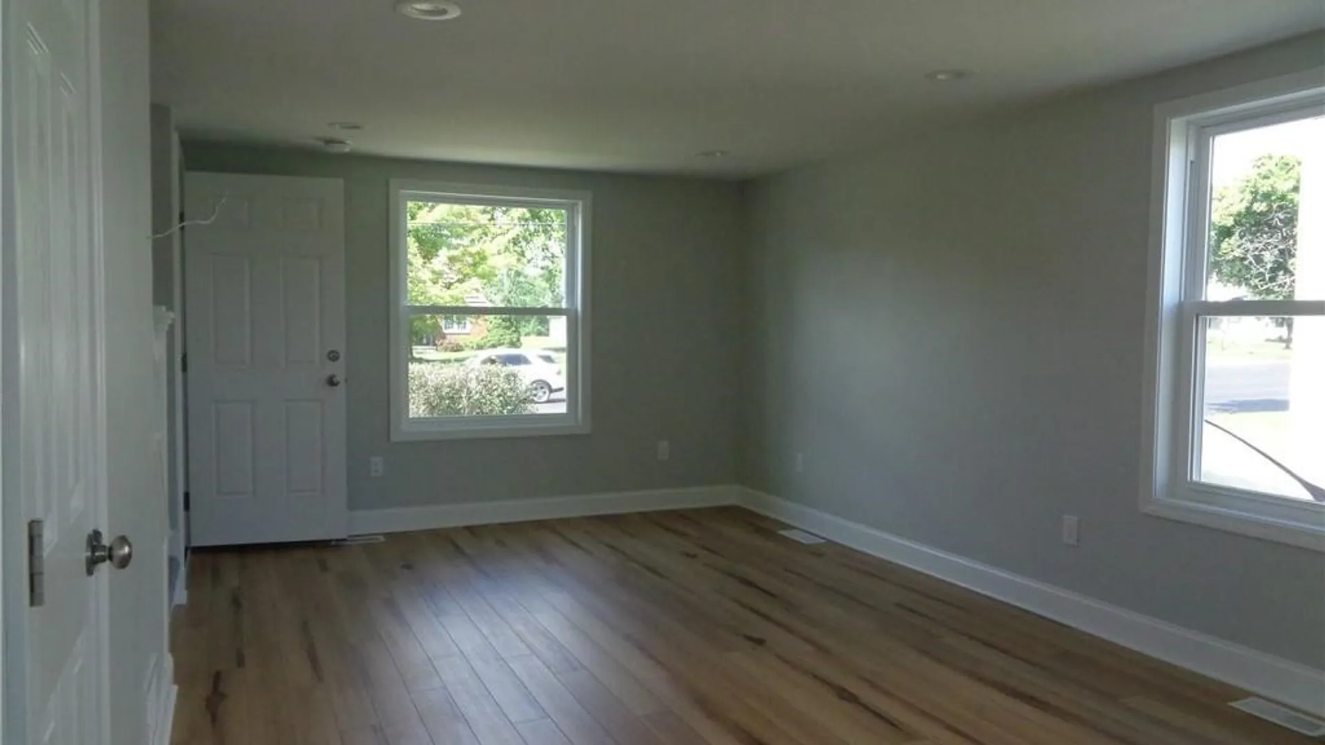 Property at 4563 Union (left side) Road, Cheektowaga, NY 14225 5