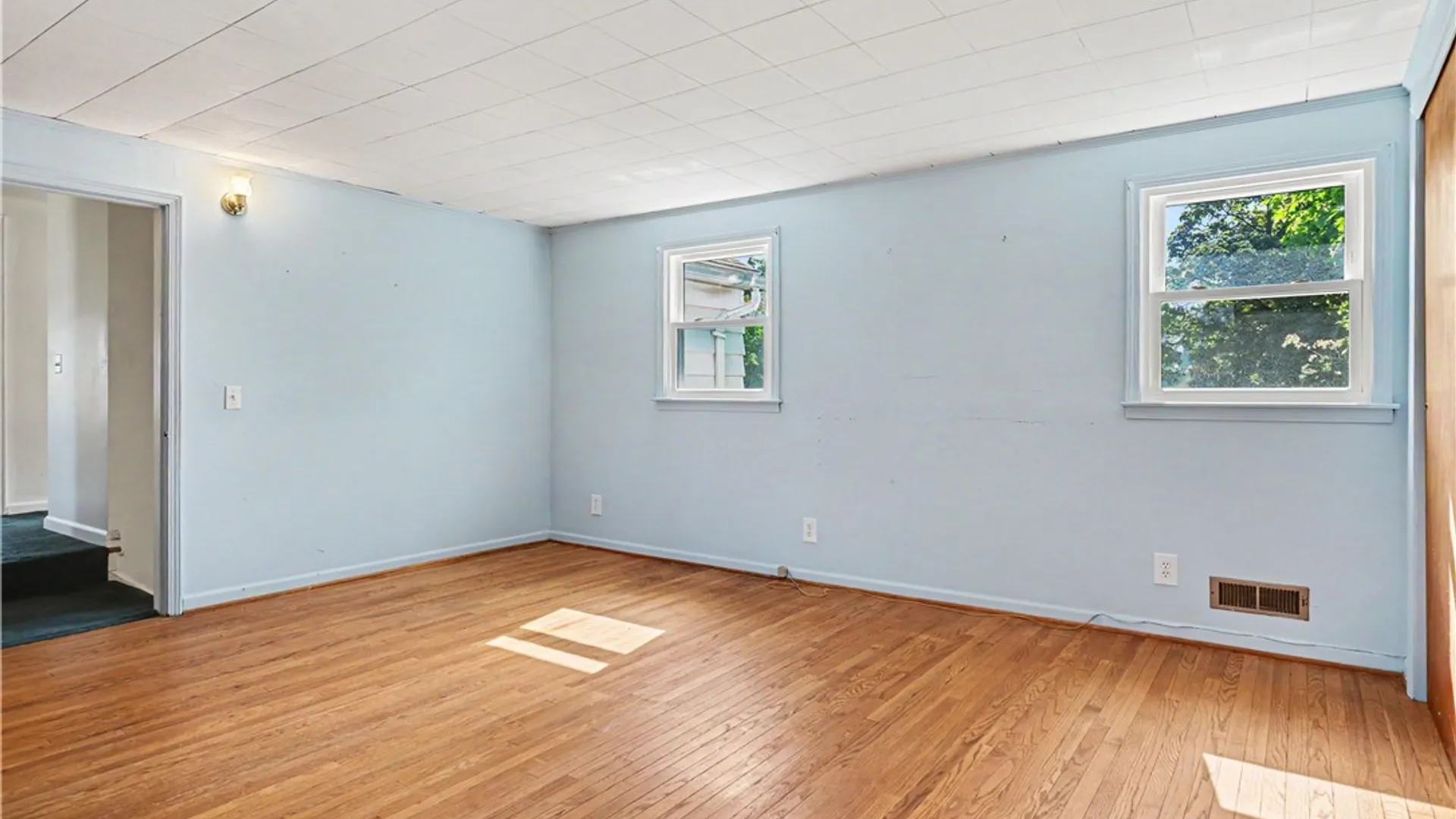 Property at 33 Beresford Road, Rochester, NY 14610 17