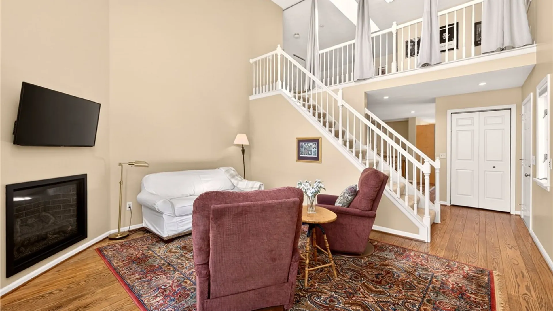 Property at 2 Montpelier Circle, Brighton, NY 14618 11