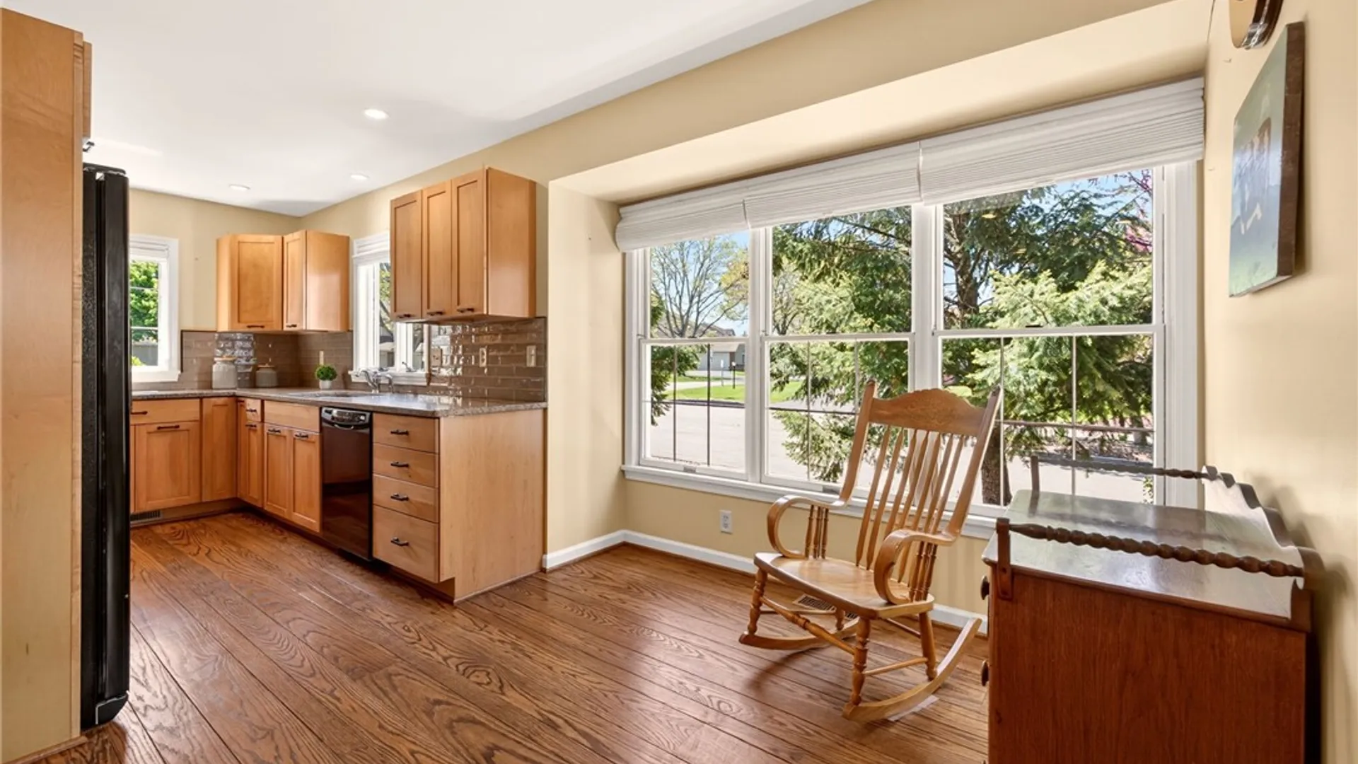 Property at 2 Montpelier Circle, Brighton, NY 14618 17