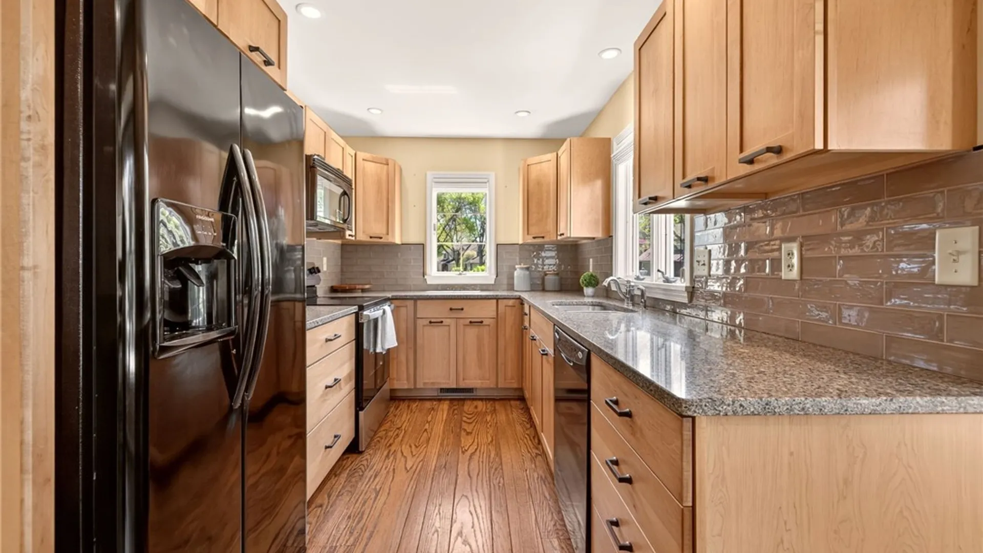 Property at 2 Montpelier Circle, Brighton, NY 14618 18
