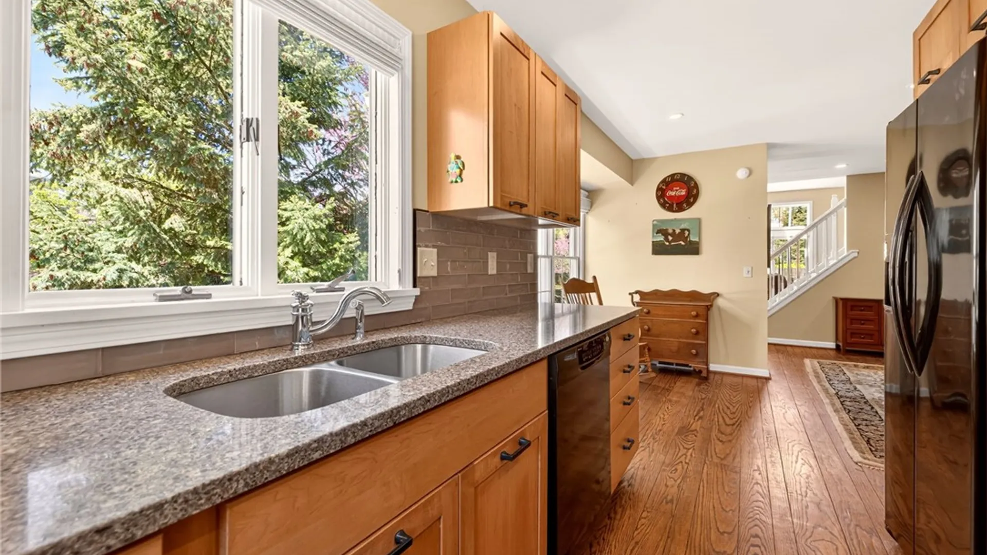 Property at 2 Montpelier Circle, Brighton, NY 14618 19