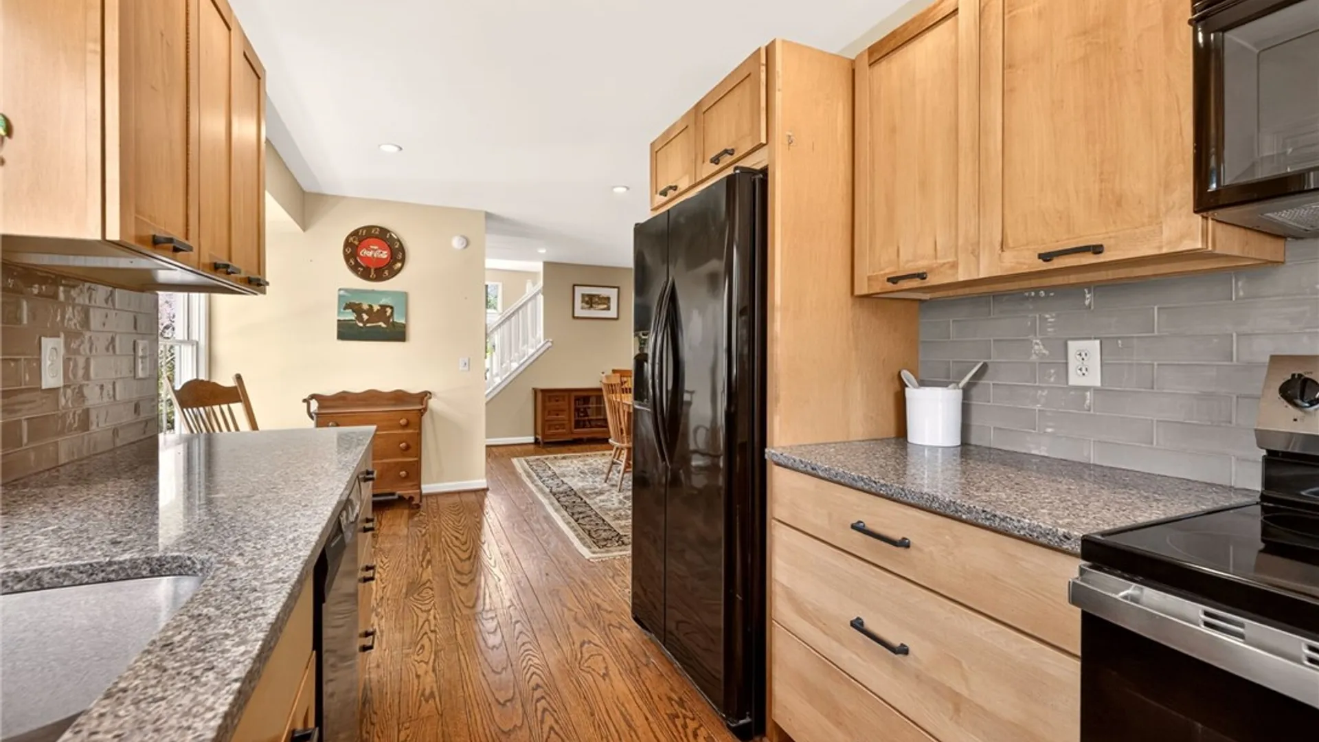 Property at 2 Montpelier Circle, Brighton, NY 14618 20