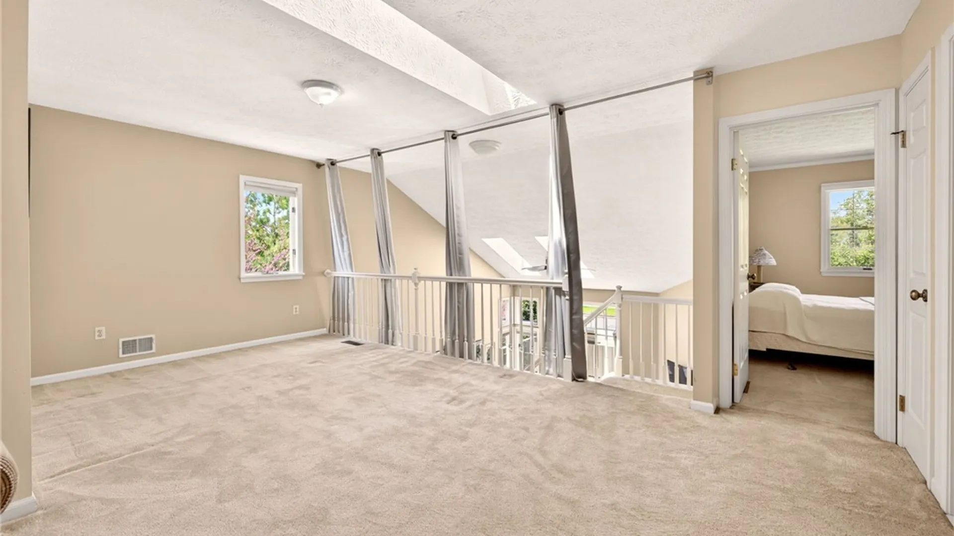 Property at 2 Montpelier Circle, Brighton, NY 14618 31