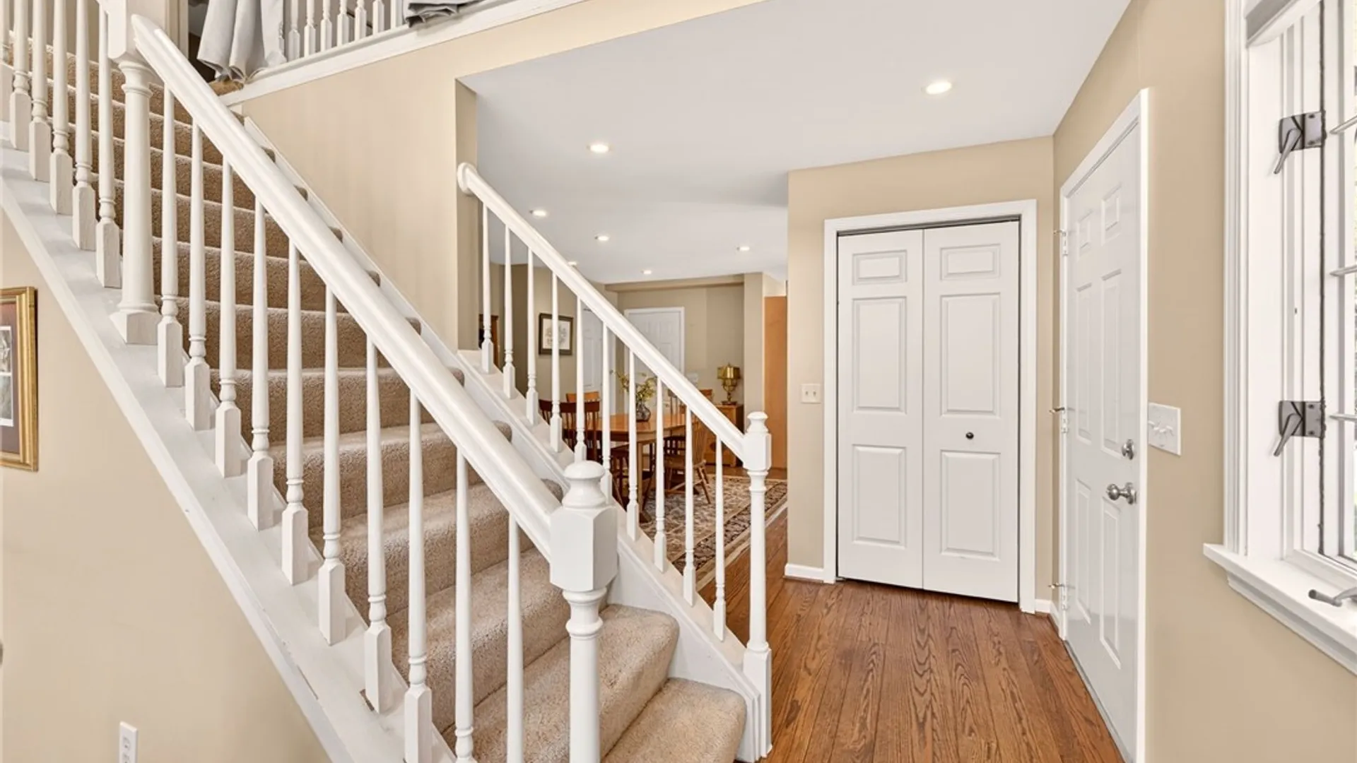 Property at 2 Montpelier Circle, Brighton, NY 14618 7