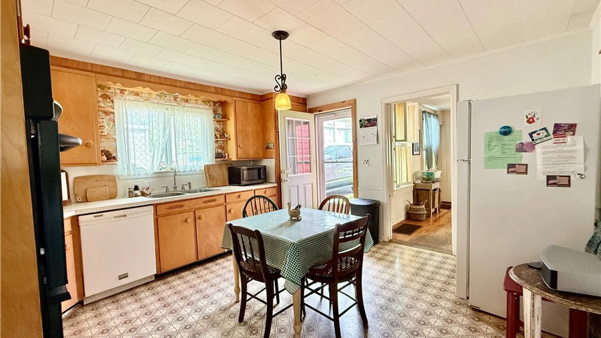 Property at 21 Fenner Street, Cazenovia, NY 13035 3