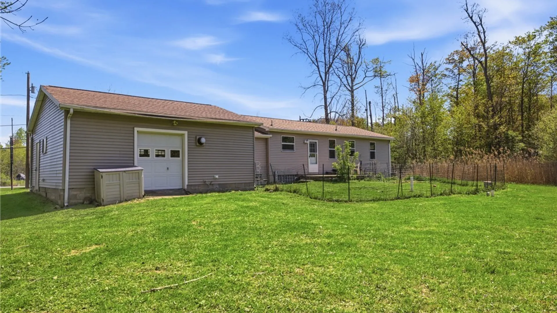 Property at 2052 Crittenden Road, Alden, NY 14004 17