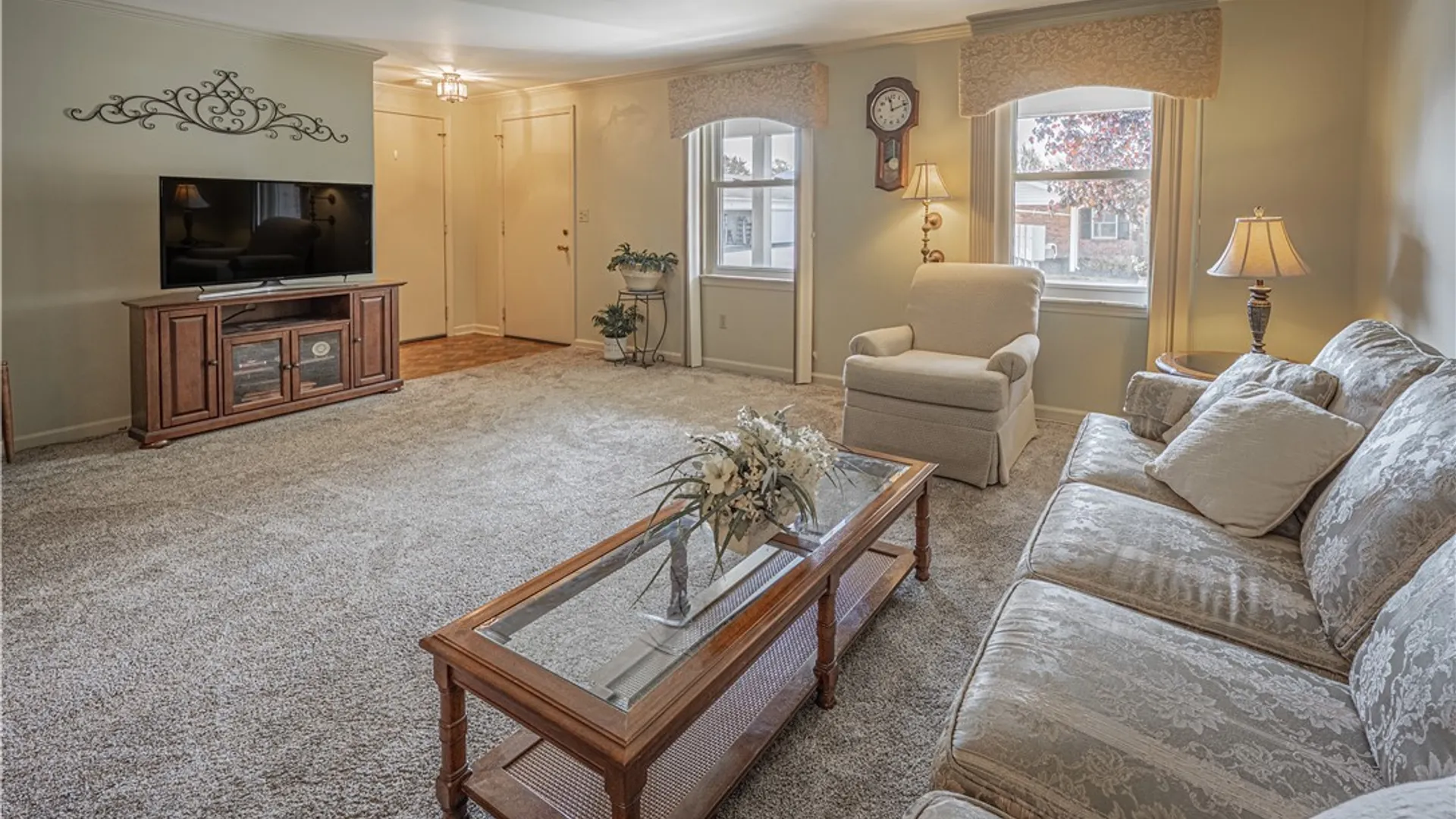 Property at 7 The Common, Lockport City, NY 14094 10