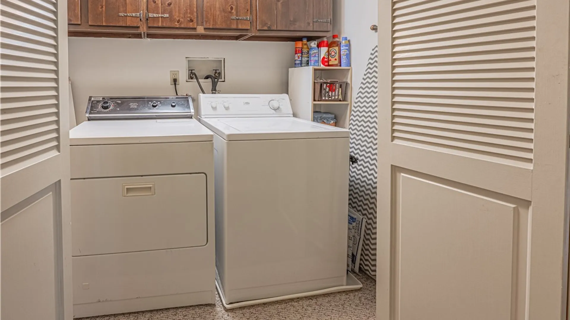 Property at 7 The Common, Lockport City, NY 14094 20