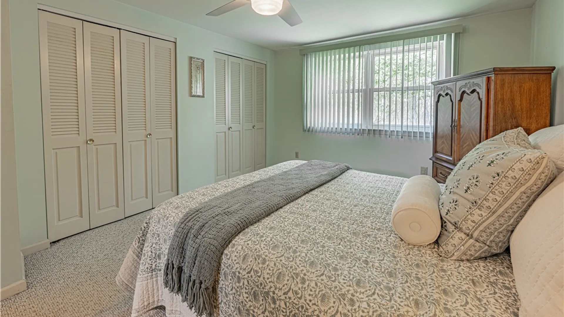 Property at 7 The Common, Lockport City, NY 14094 23
