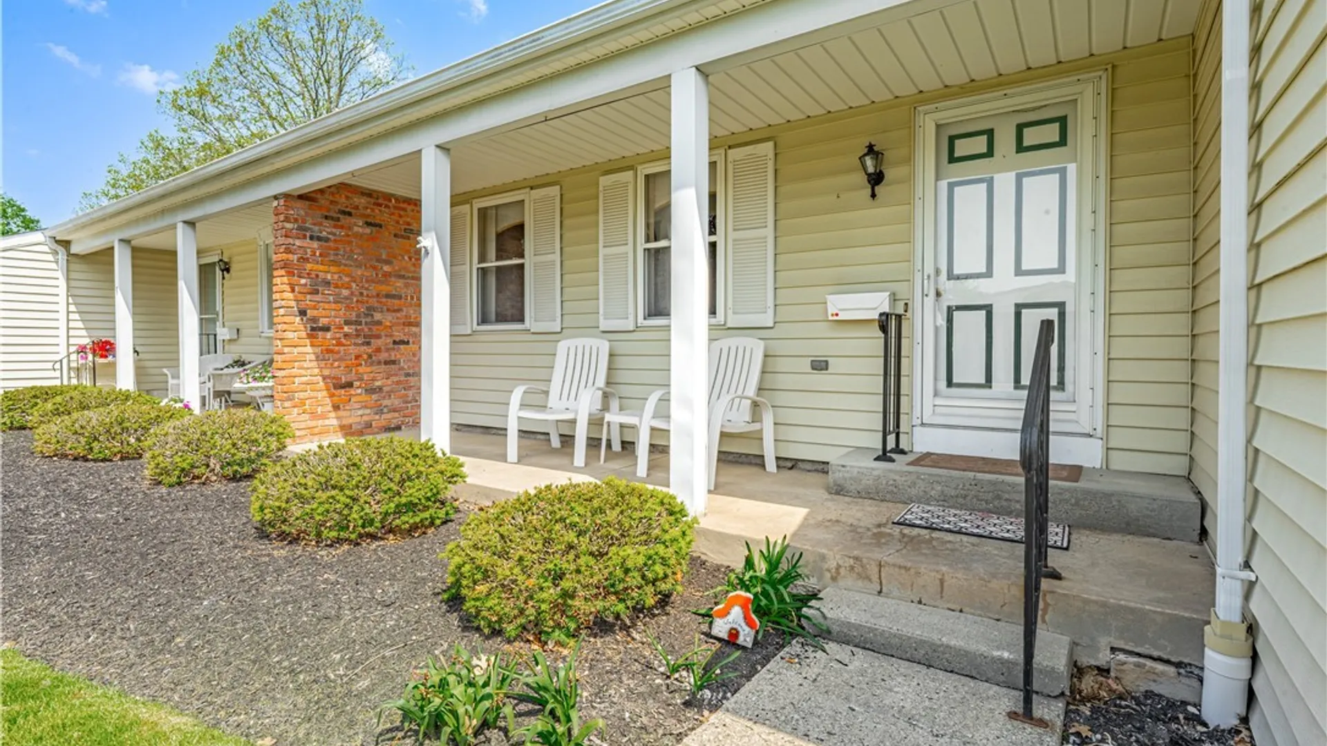 Property at 7 The Common, Lockport City, NY 14094 6