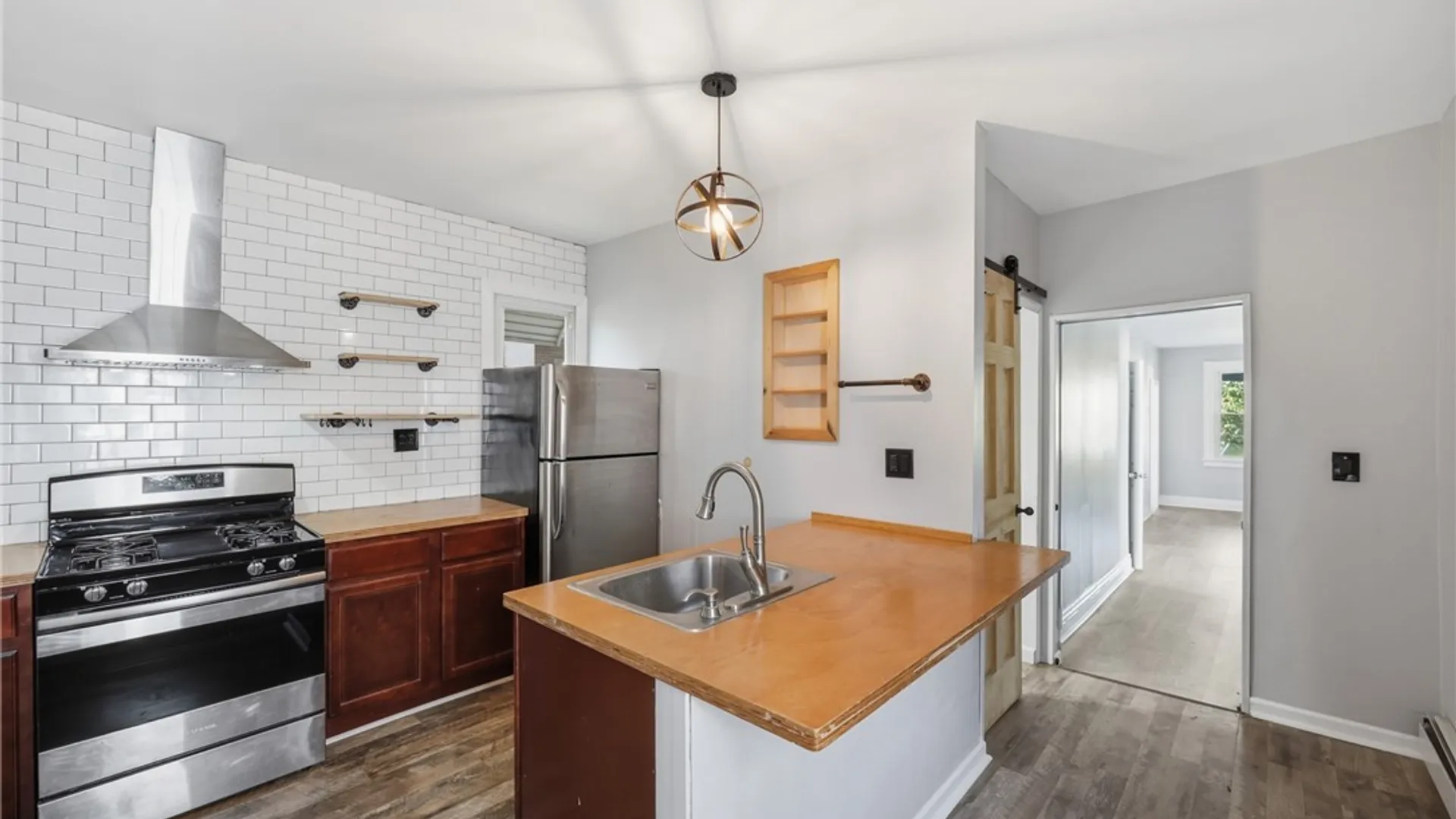 Property at 182 Peter Street, Buffalo, NY 14207 9