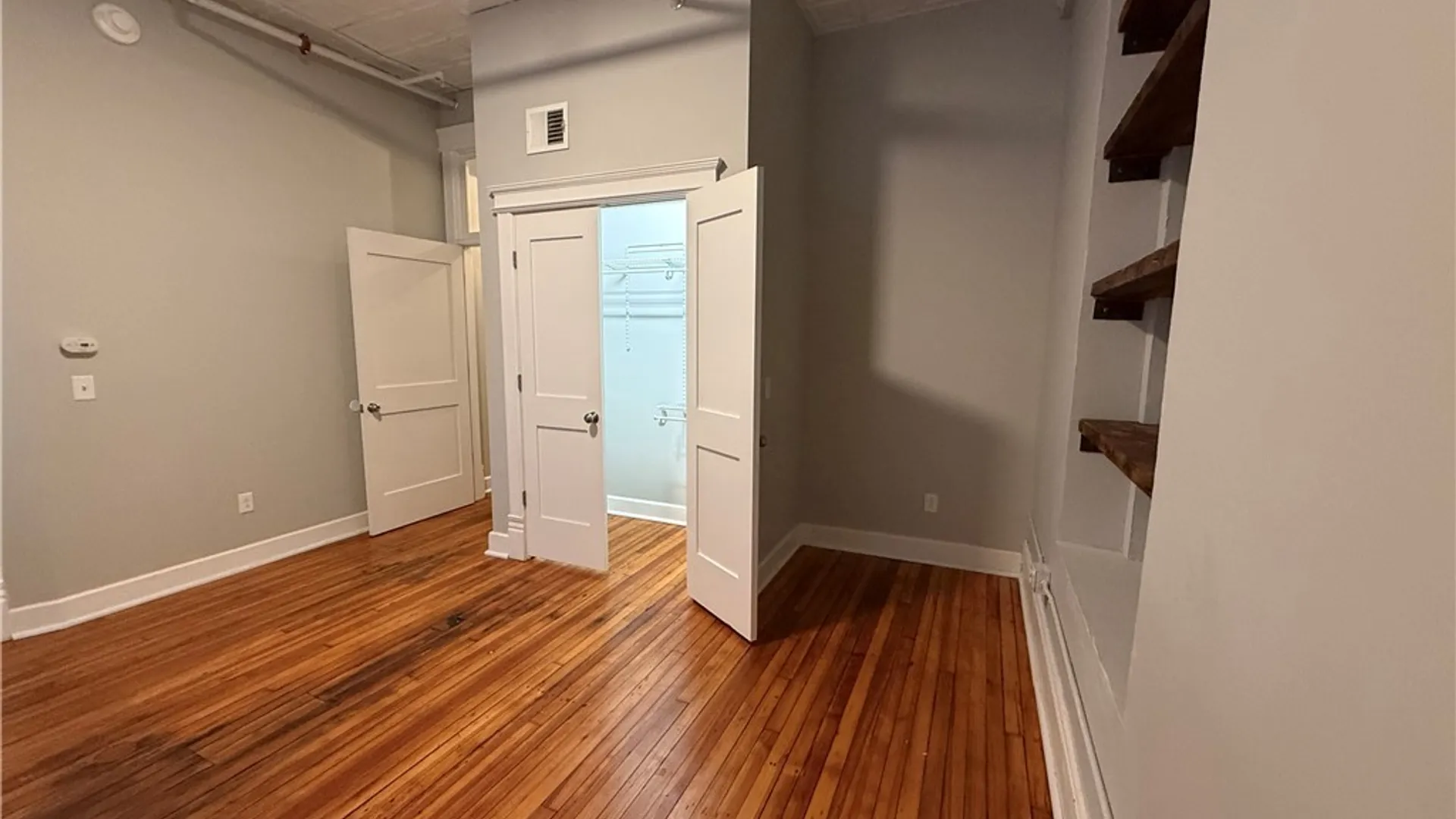 Property at 205 E Jefferson Street, Syracuse, NY 13202 21