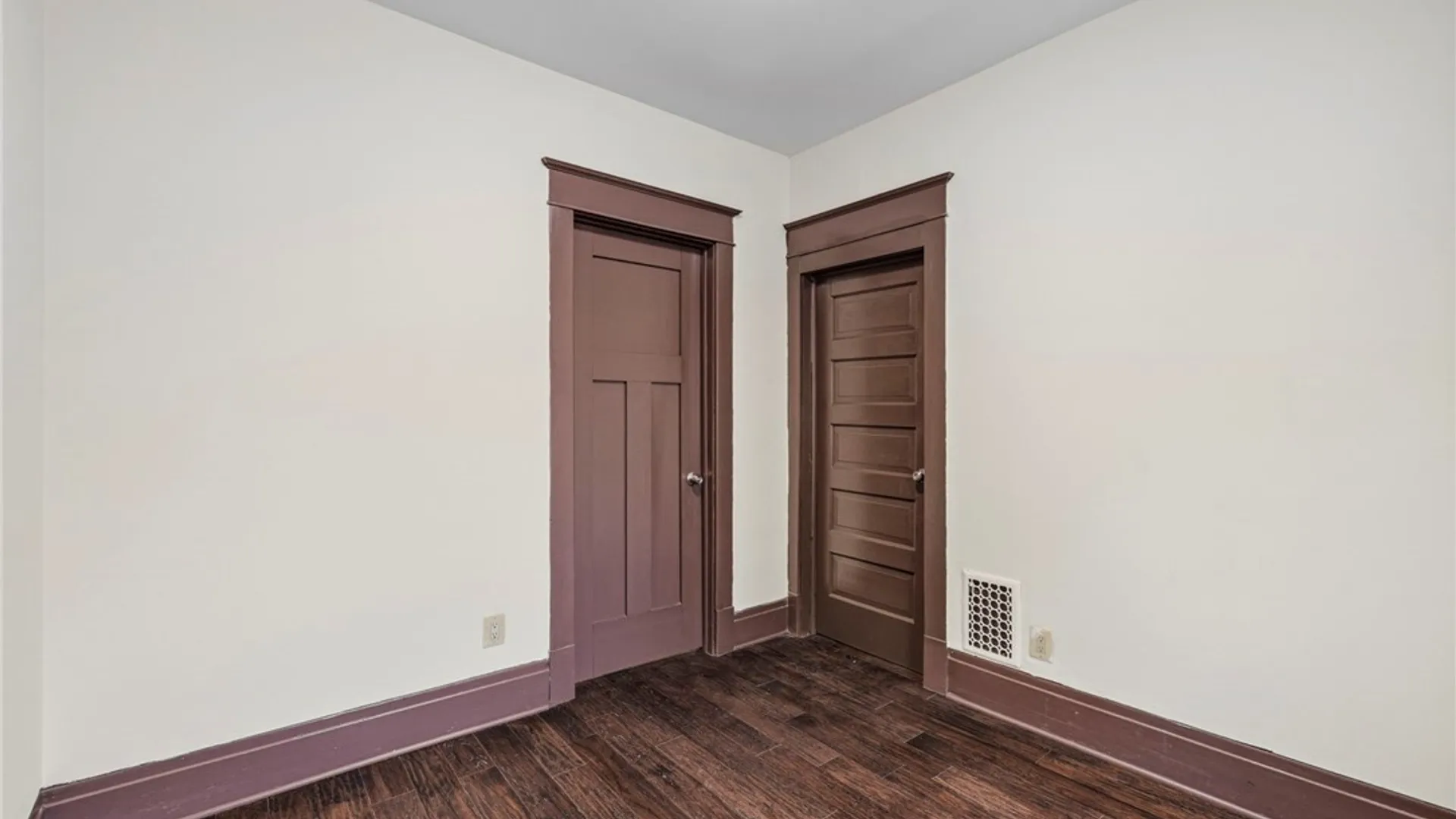 Property at 659 Best Street, Buffalo, NY 14211 15