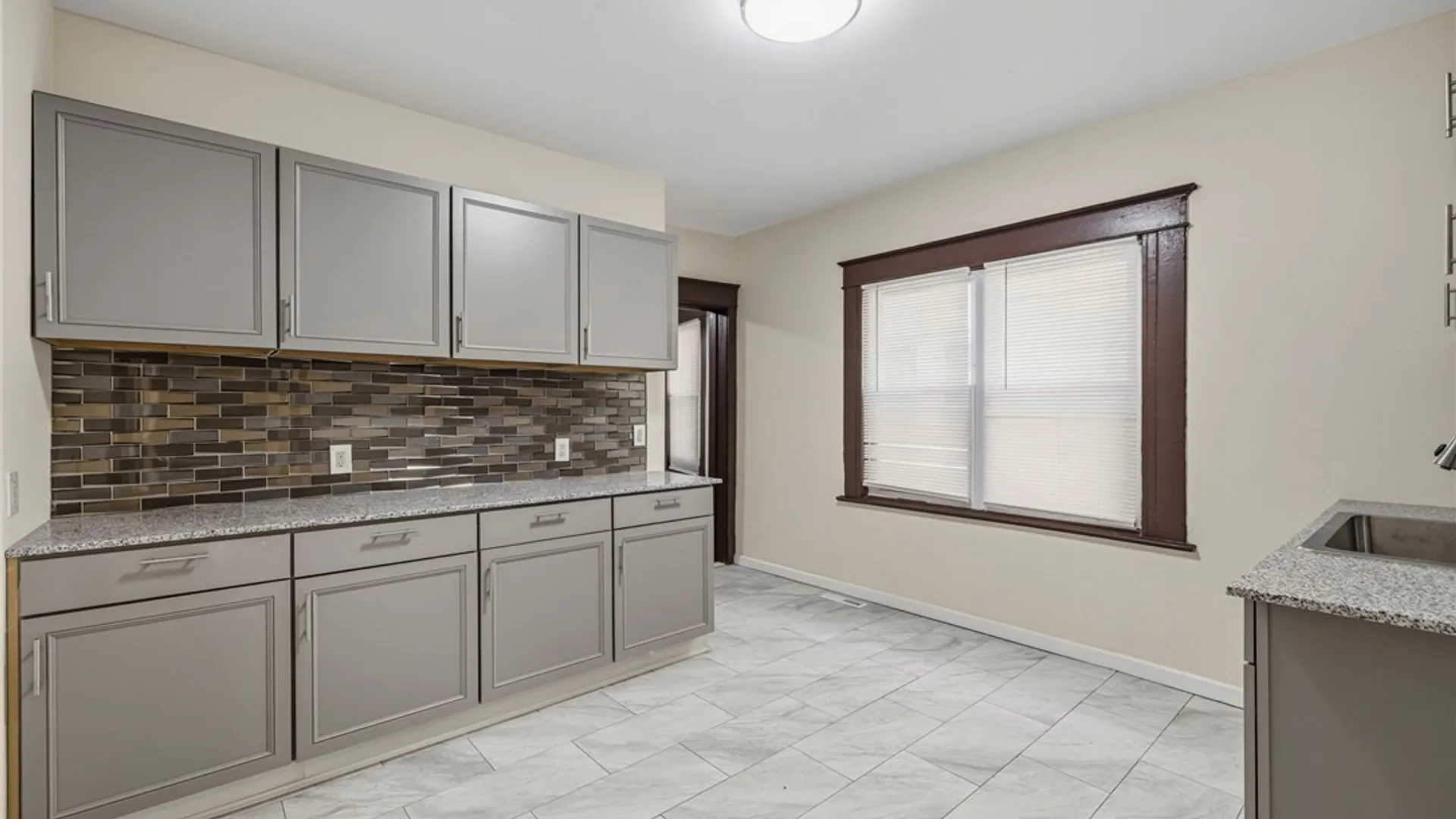 Property at 659 Best Street, Buffalo, NY 14211 23