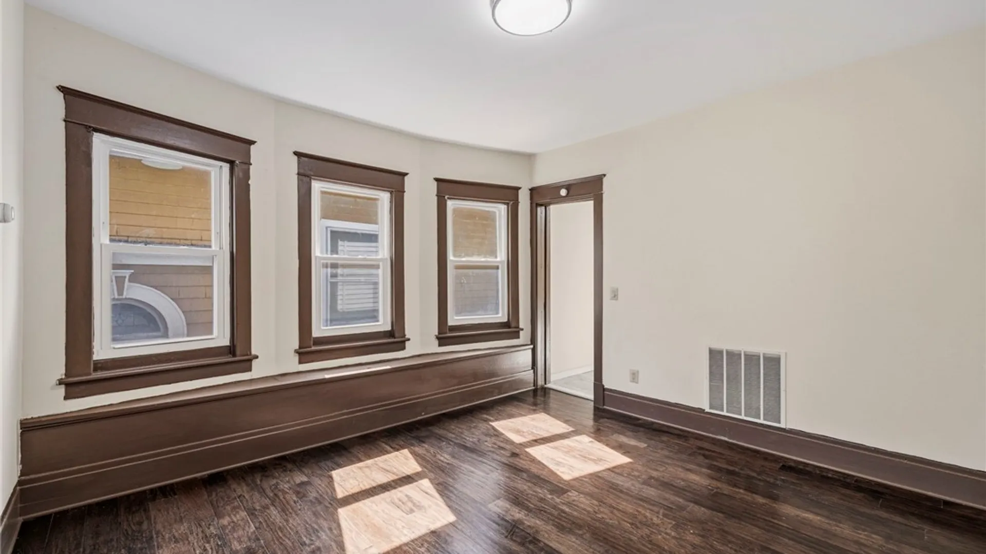 Property at 659 Best Street, Buffalo, NY 14211 33