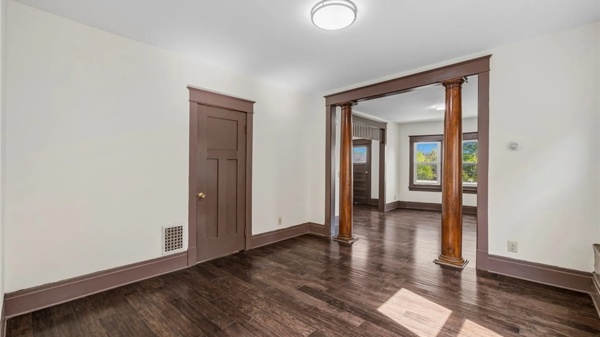 Property at 659 Best Street, Buffalo, NY 14211 34