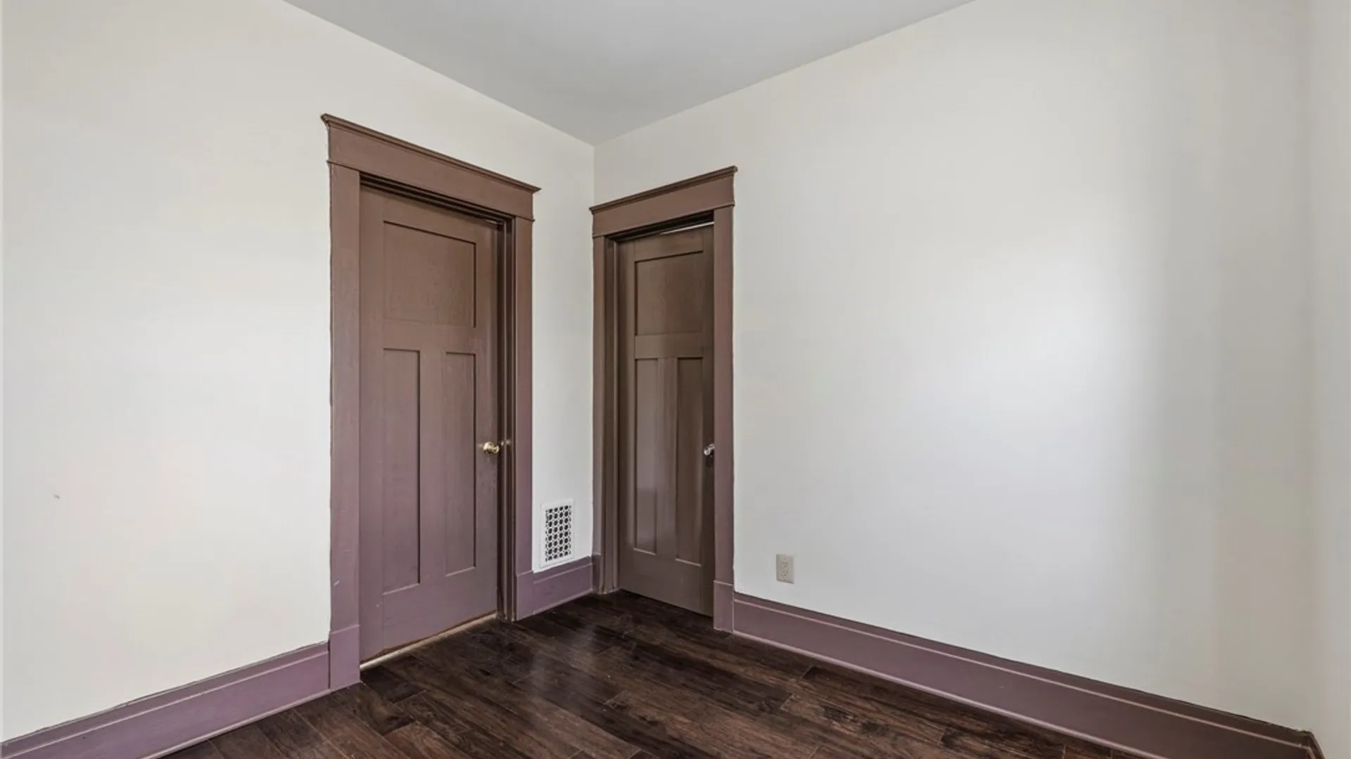 Property at 659 Best Street, Buffalo, NY 14211 35