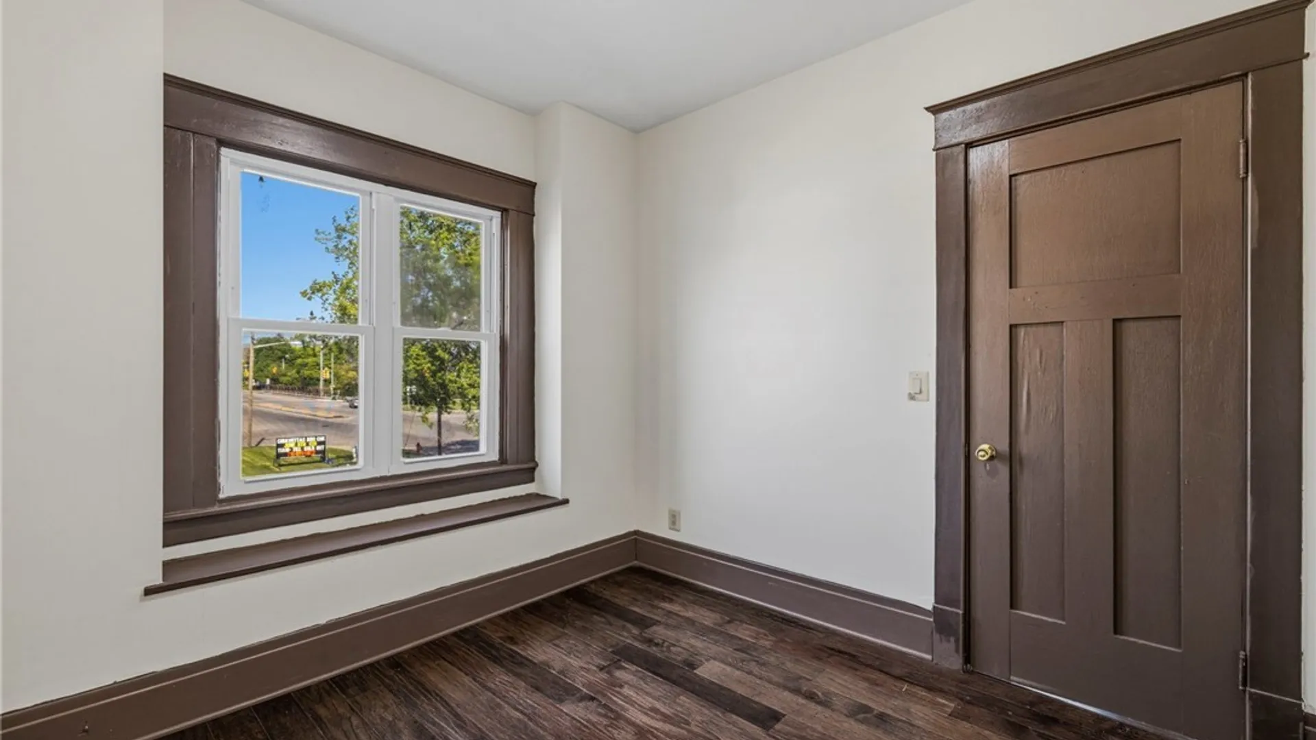 Property at 659 Best Street, Buffalo, NY 14211 36