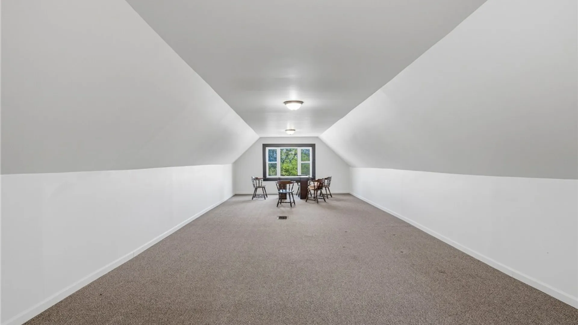 Property at 659 Best Street, Buffalo, NY 14211 48