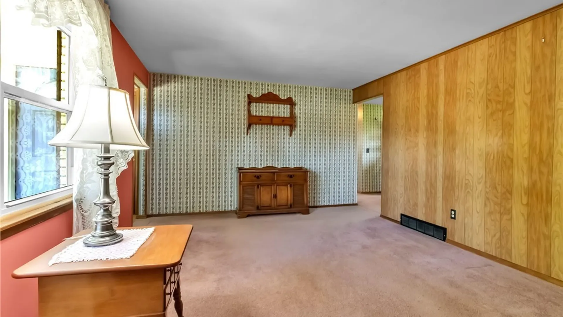 Property at 291 Carriage Park, West Seneca, NY 14224 12