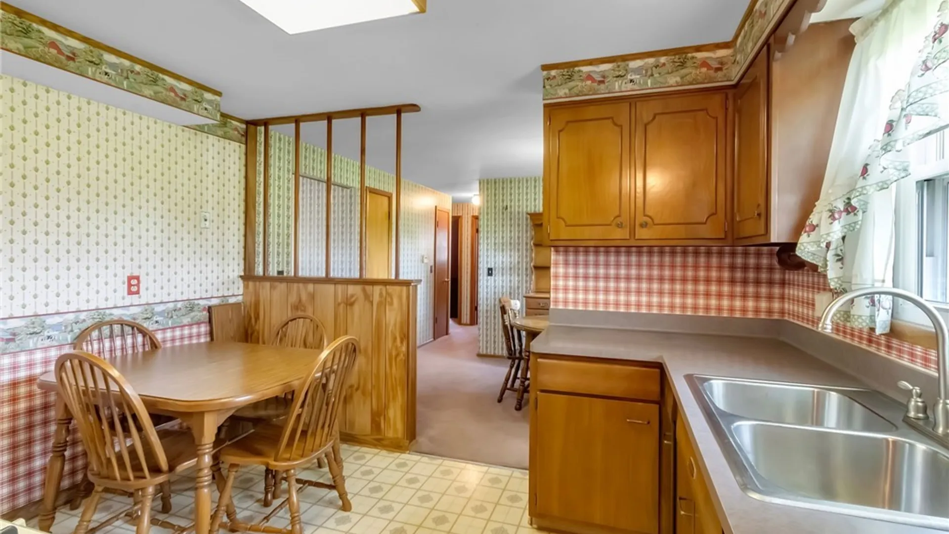 Property at 291 Carriage Park, West Seneca, NY 14224 22