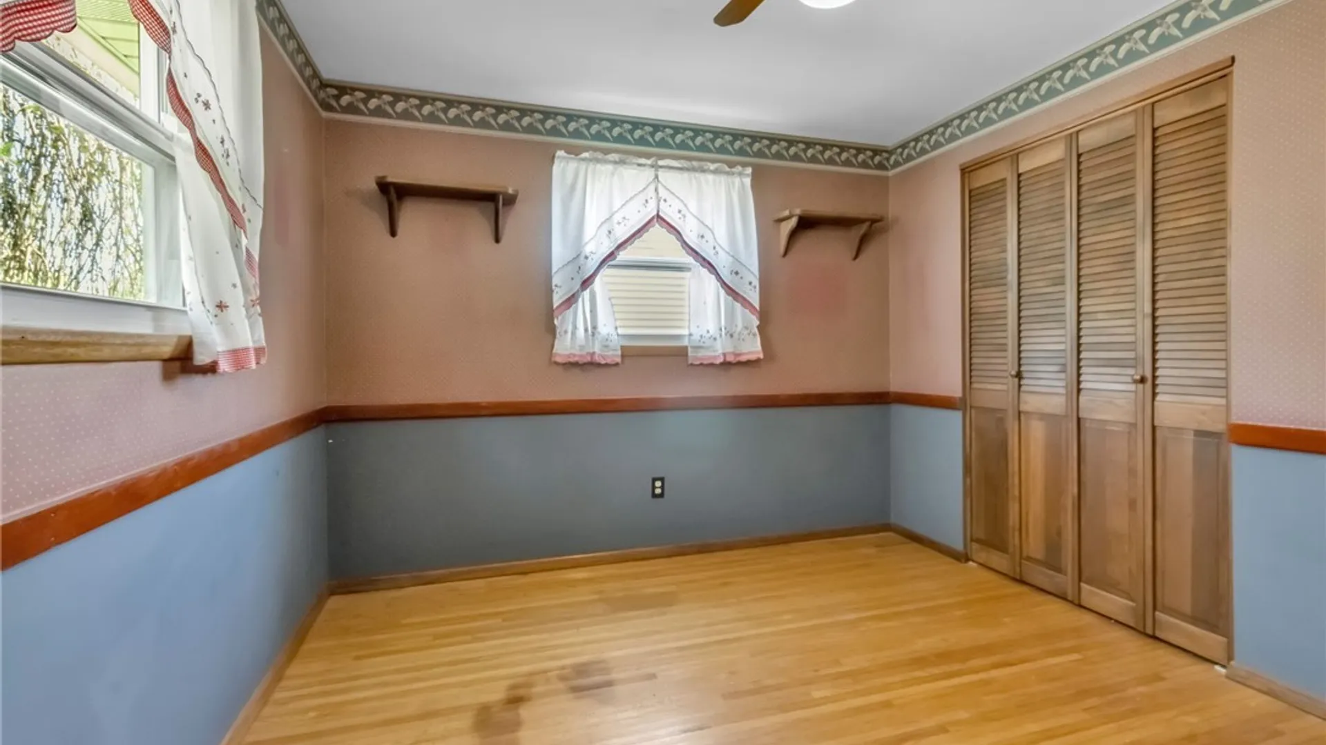 Property at 291 Carriage Park, West Seneca, NY 14224 28