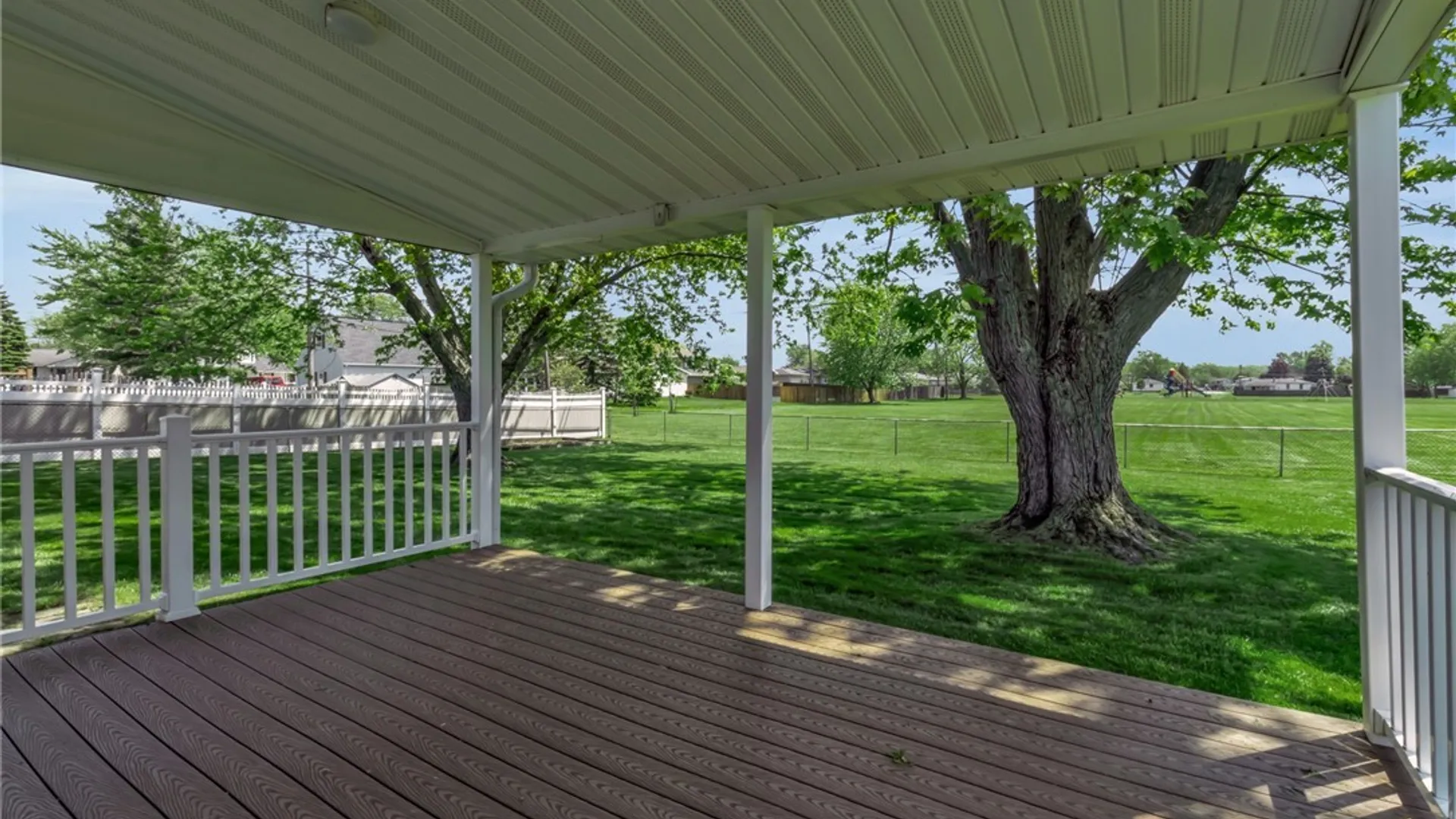 Property at 291 Carriage Park, West Seneca, NY 14224 5