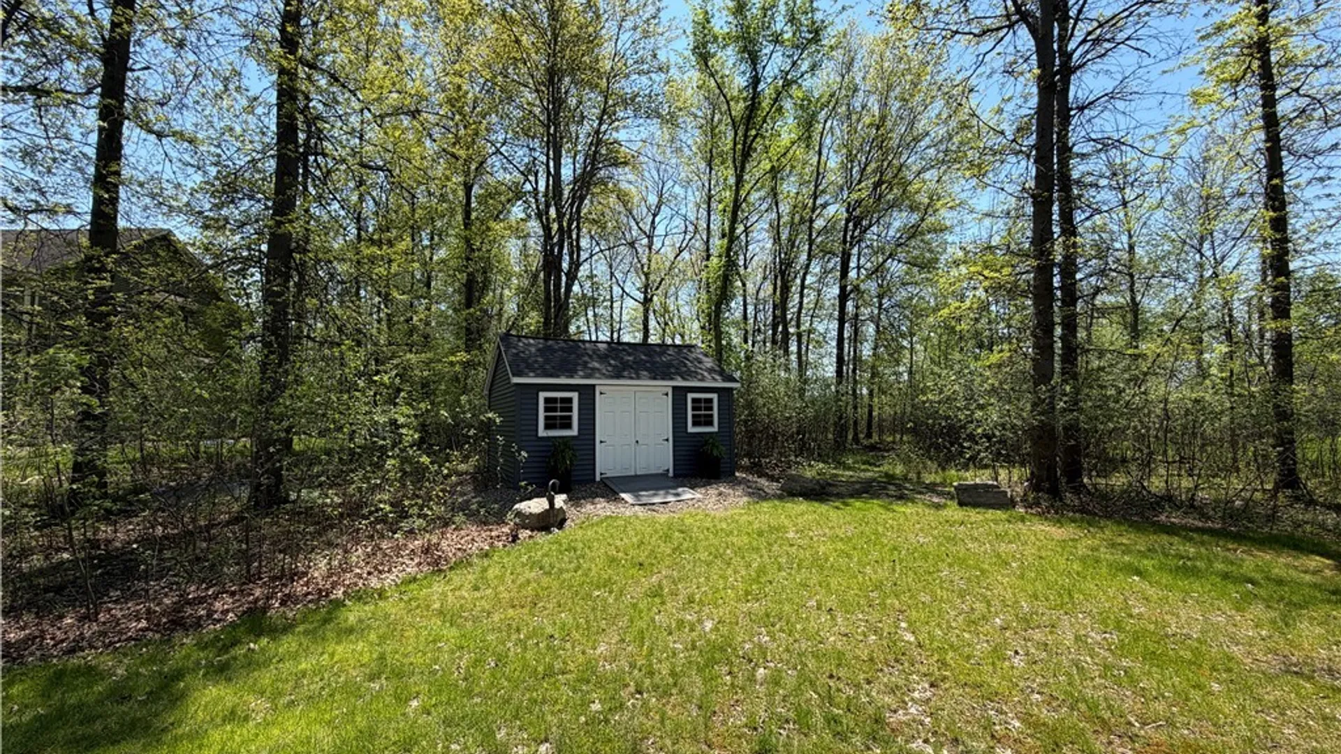 Property at 2050 Love Road, Grand Island, NY 14072 34