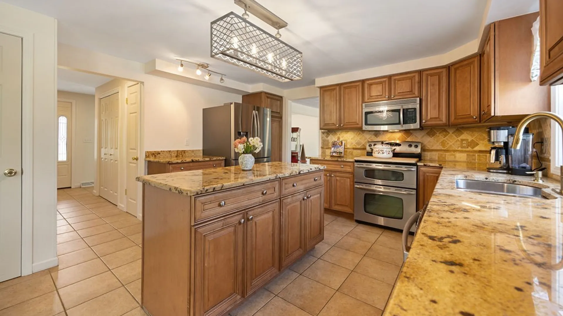Property at 5881 Fieldstone Drive, Cazenovia, NY 13035 12