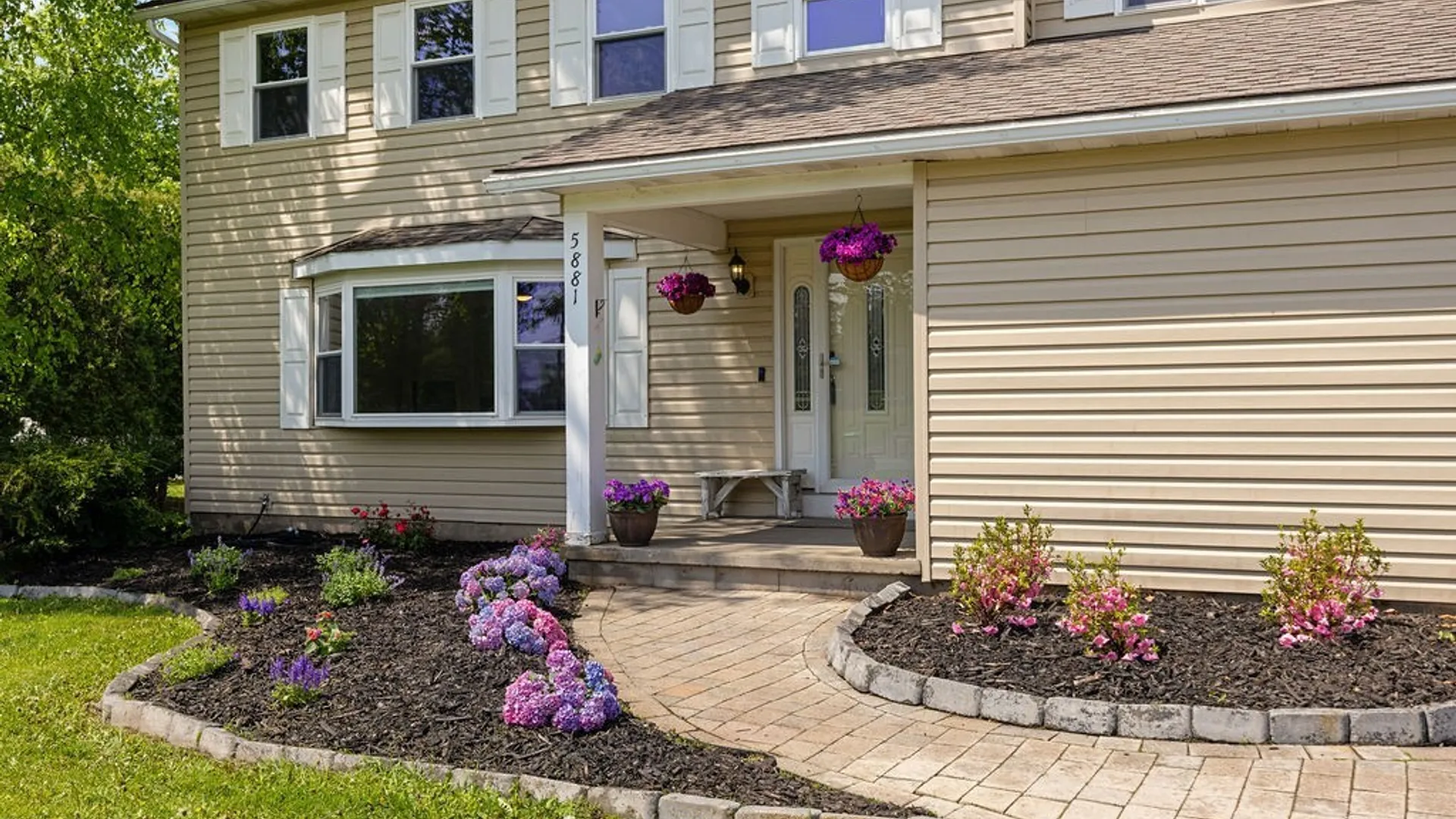 Property at 5881 Fieldstone Drive, Cazenovia, NY 13035 3