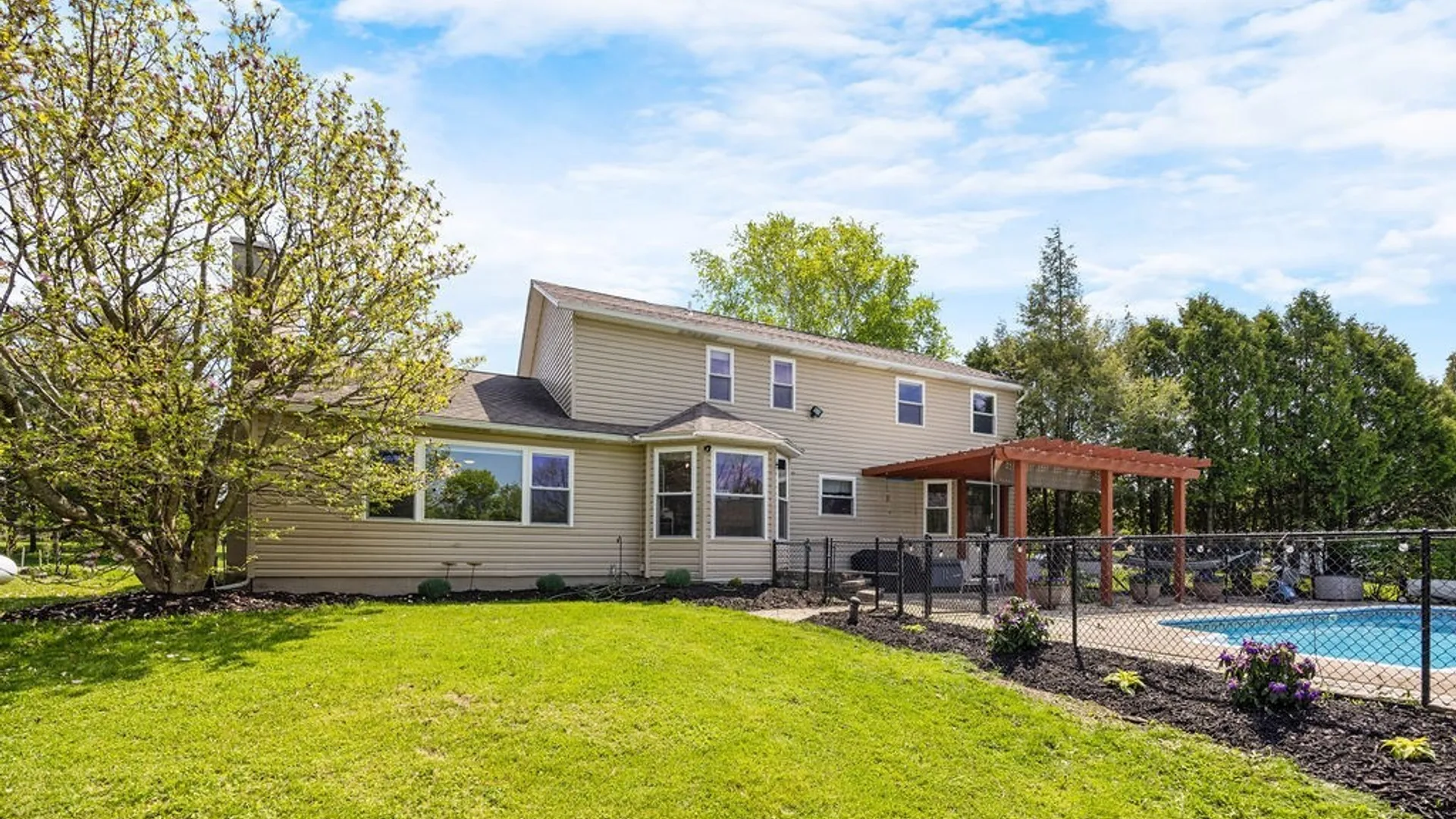 Property at 5881 Fieldstone Drive, Cazenovia, NY 13035 42