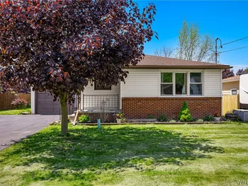Property at 352 Seneca Place, Lancaster, NY 14086