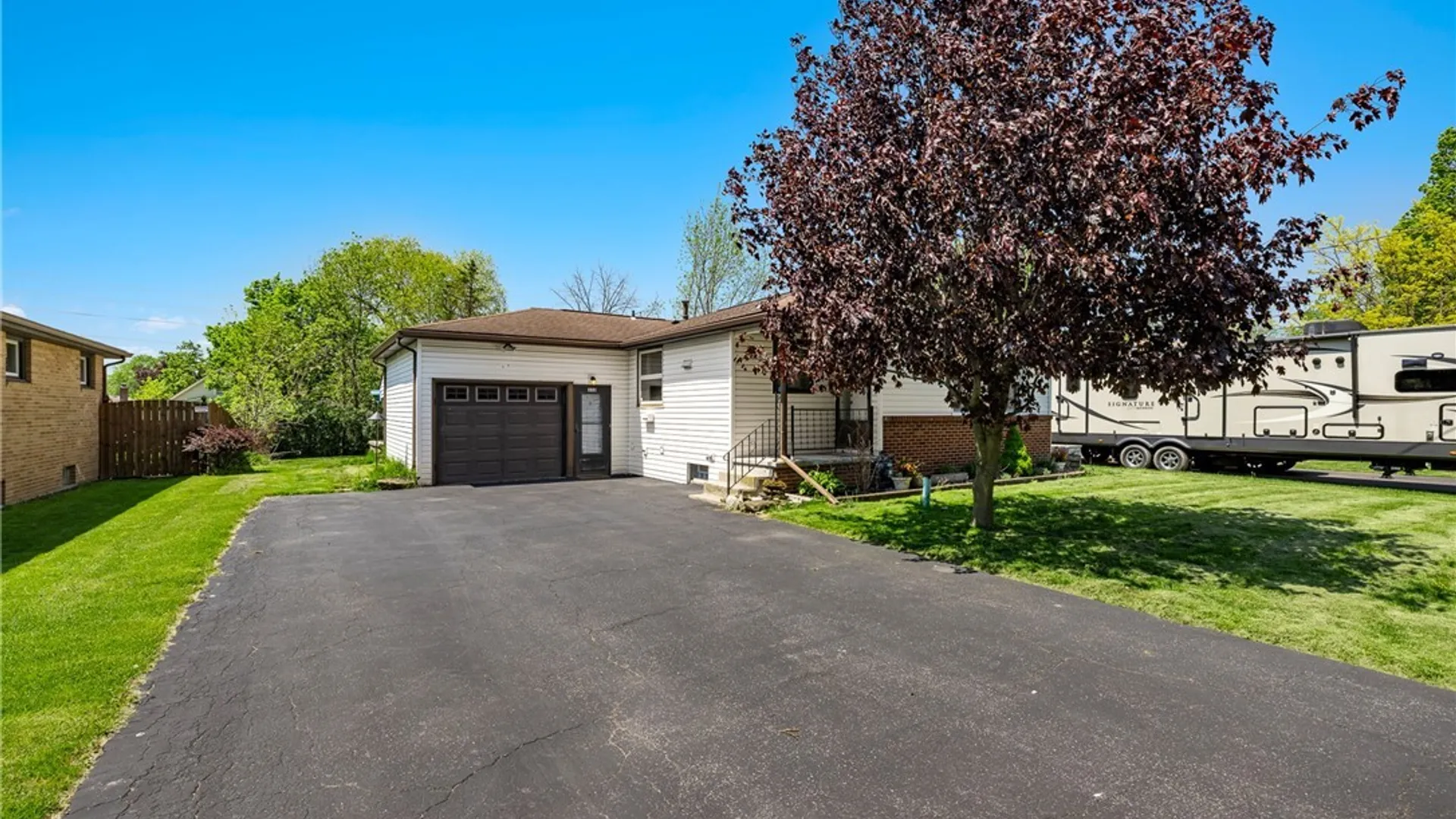 Property at 352 Seneca Place, Lancaster, NY 14086 42