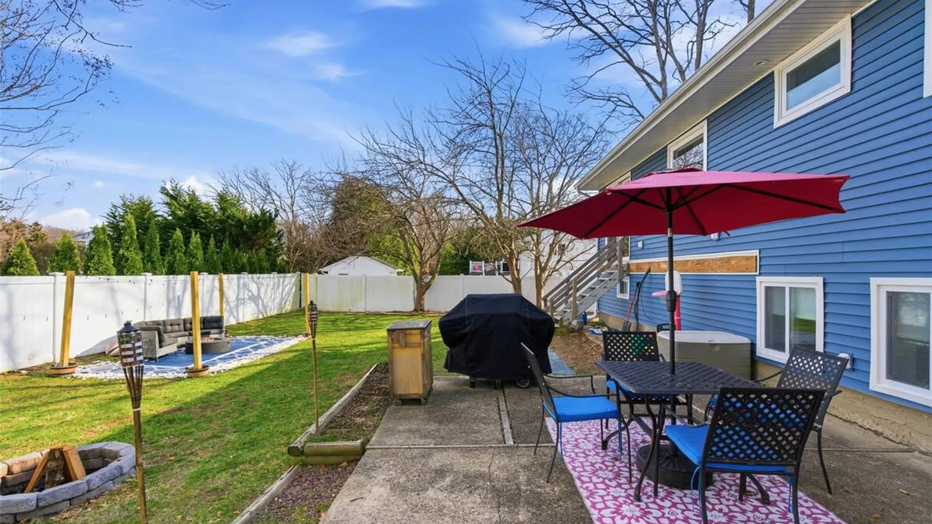 Property at 147 Jackson Avenue S, Saint James, NY 11780 24