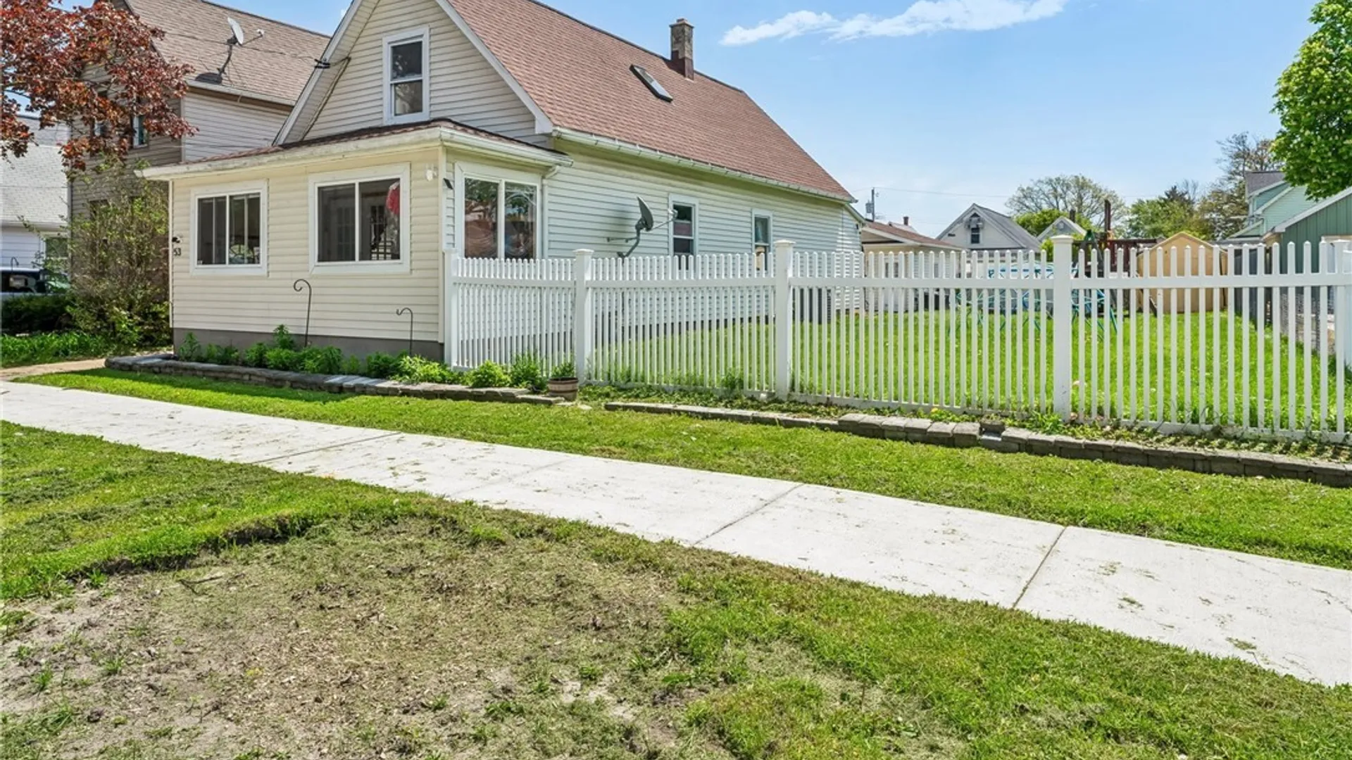 Property at 53 2nd Avenue, North Tonawanda, NY 14120 3