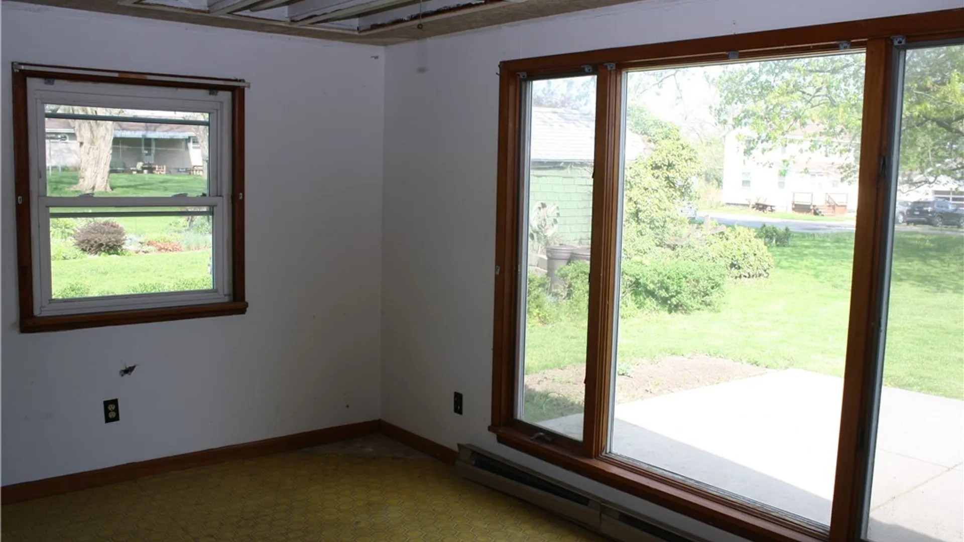 Property at 32 Church Street, Royalton, NY 14105 15
