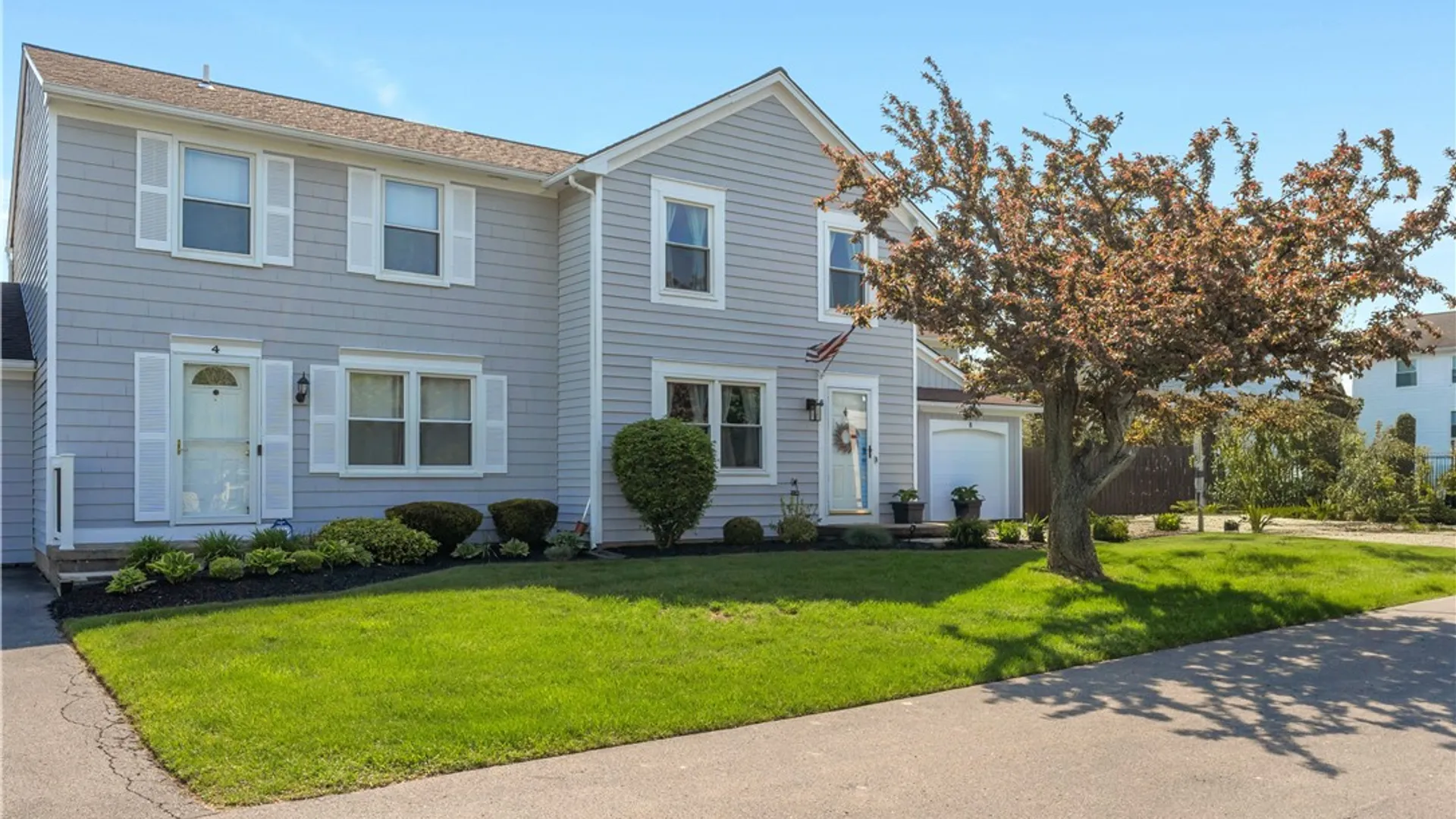 Property at 6 S Estate Drive, Webster, NY 14580 38
