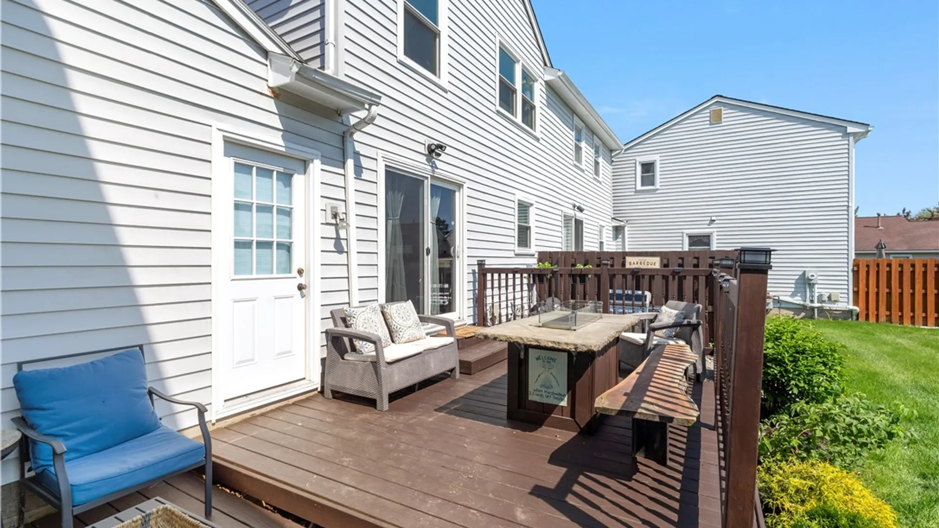 Property at 6 S Estate Drive, Webster, NY 14580 9