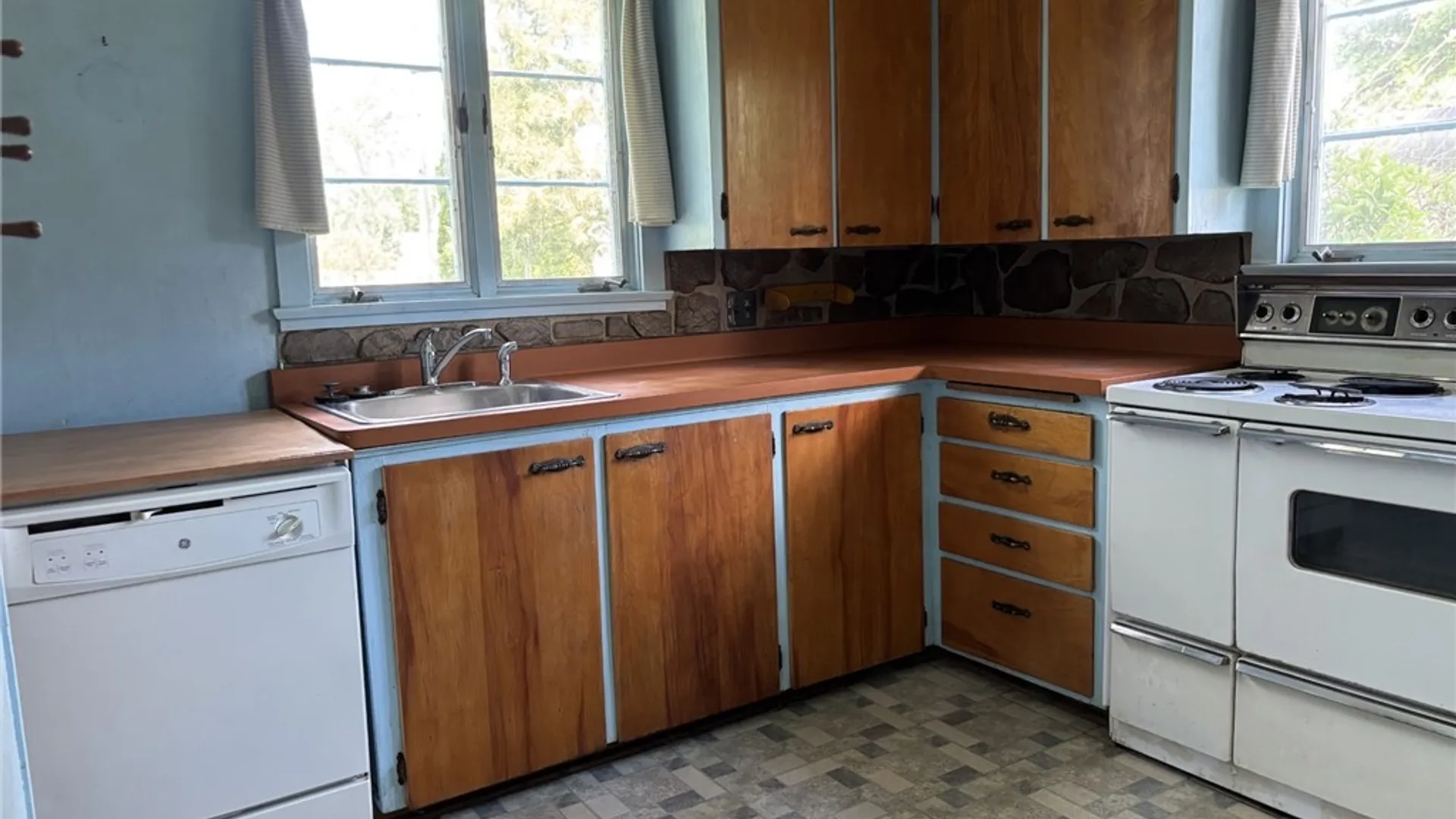 Property at 20 Oxford Street, Sweden, NY 14420 6