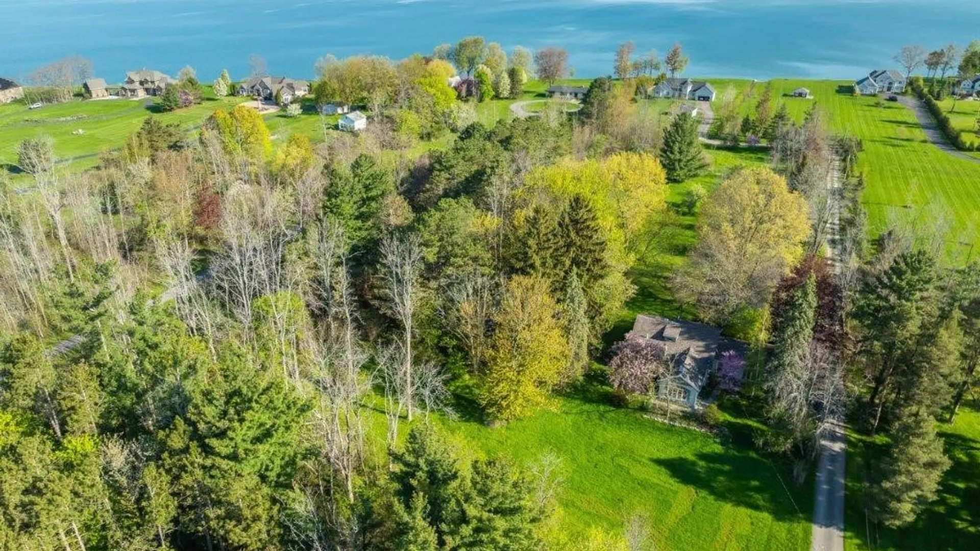 Property at 1616 Lake Road, Webster, NY 14580 29